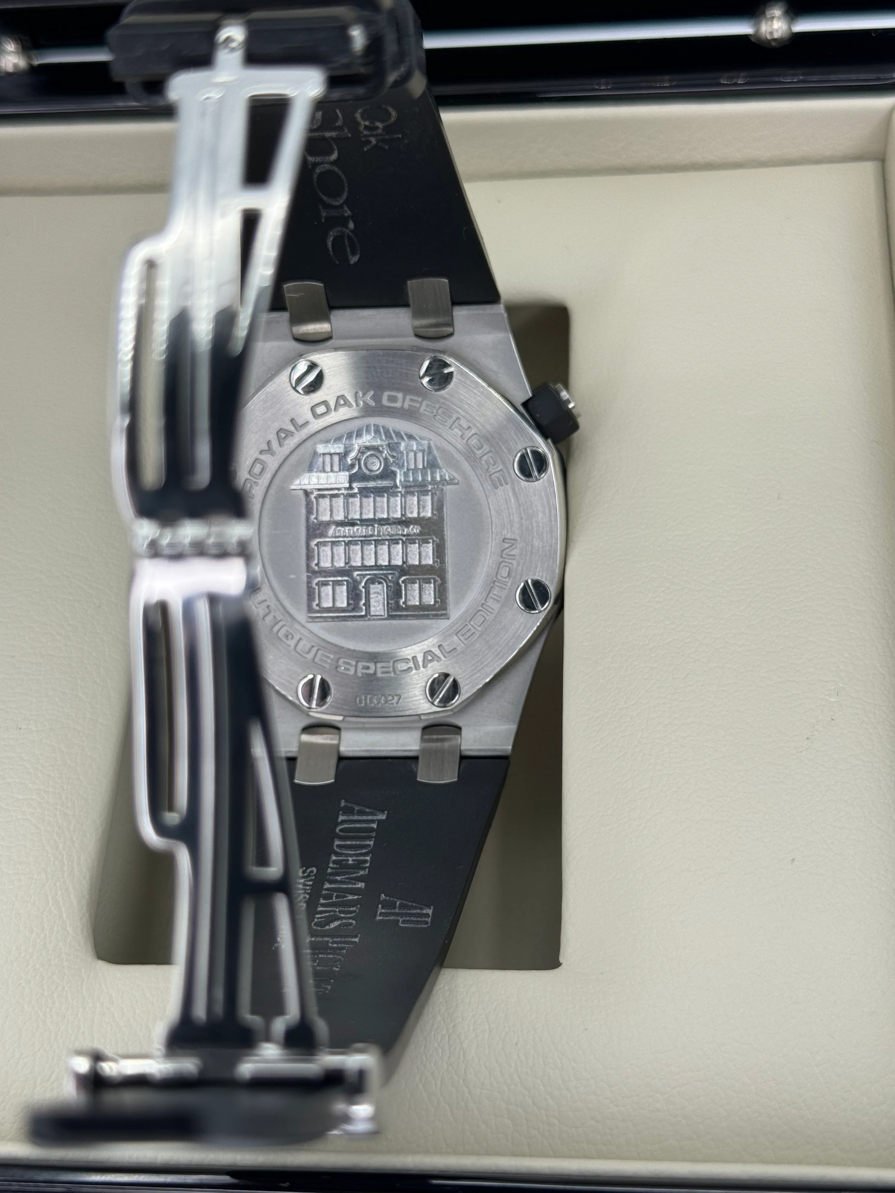 2010 Audemars Piguet Royal Oak Offshore Diver 15701ST - Image 11