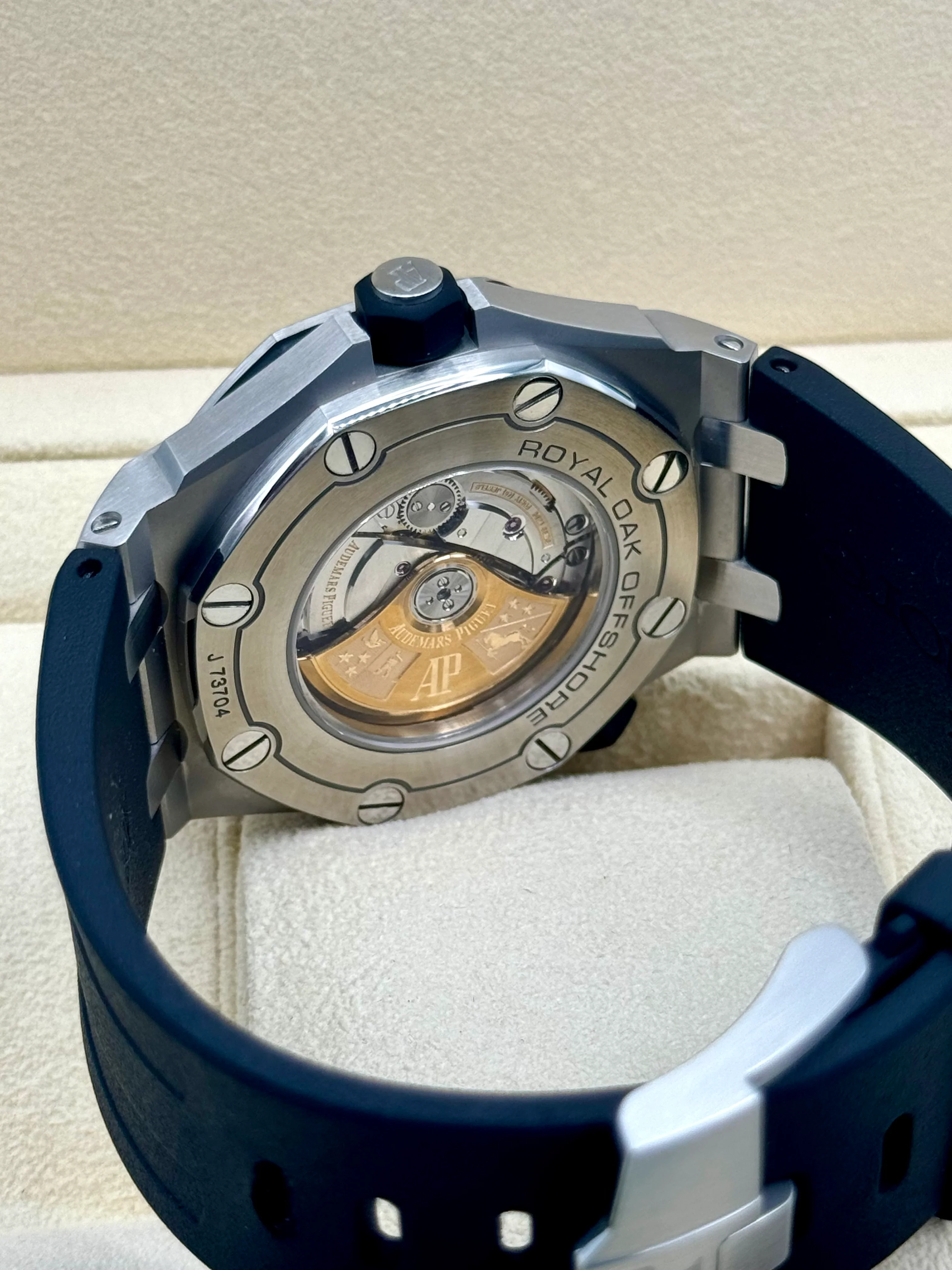 Audemars Piguet Royal Oak Offshore Scuba 15710ST Black Waffle Dial - Image 11