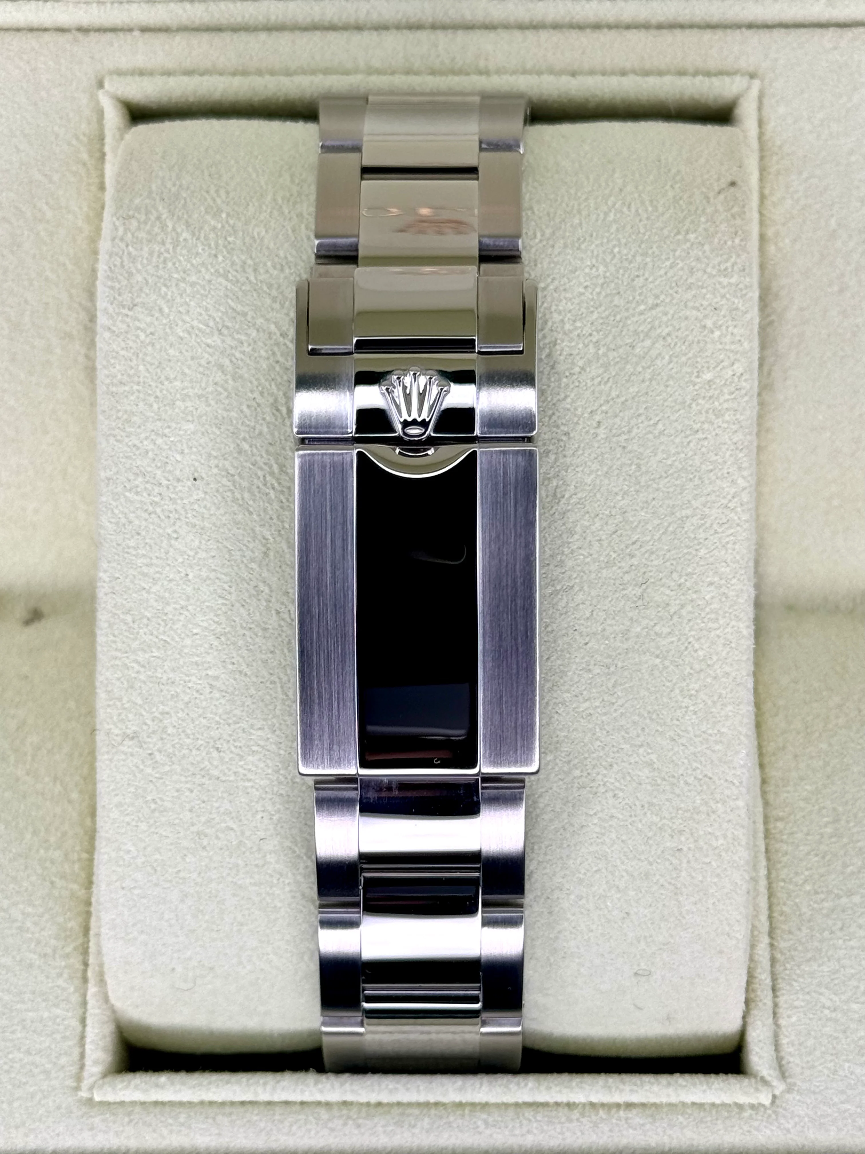 2010 Rolex GMT-Master II 40mm 116710LN Stainless Steel Black Dial - Image 4