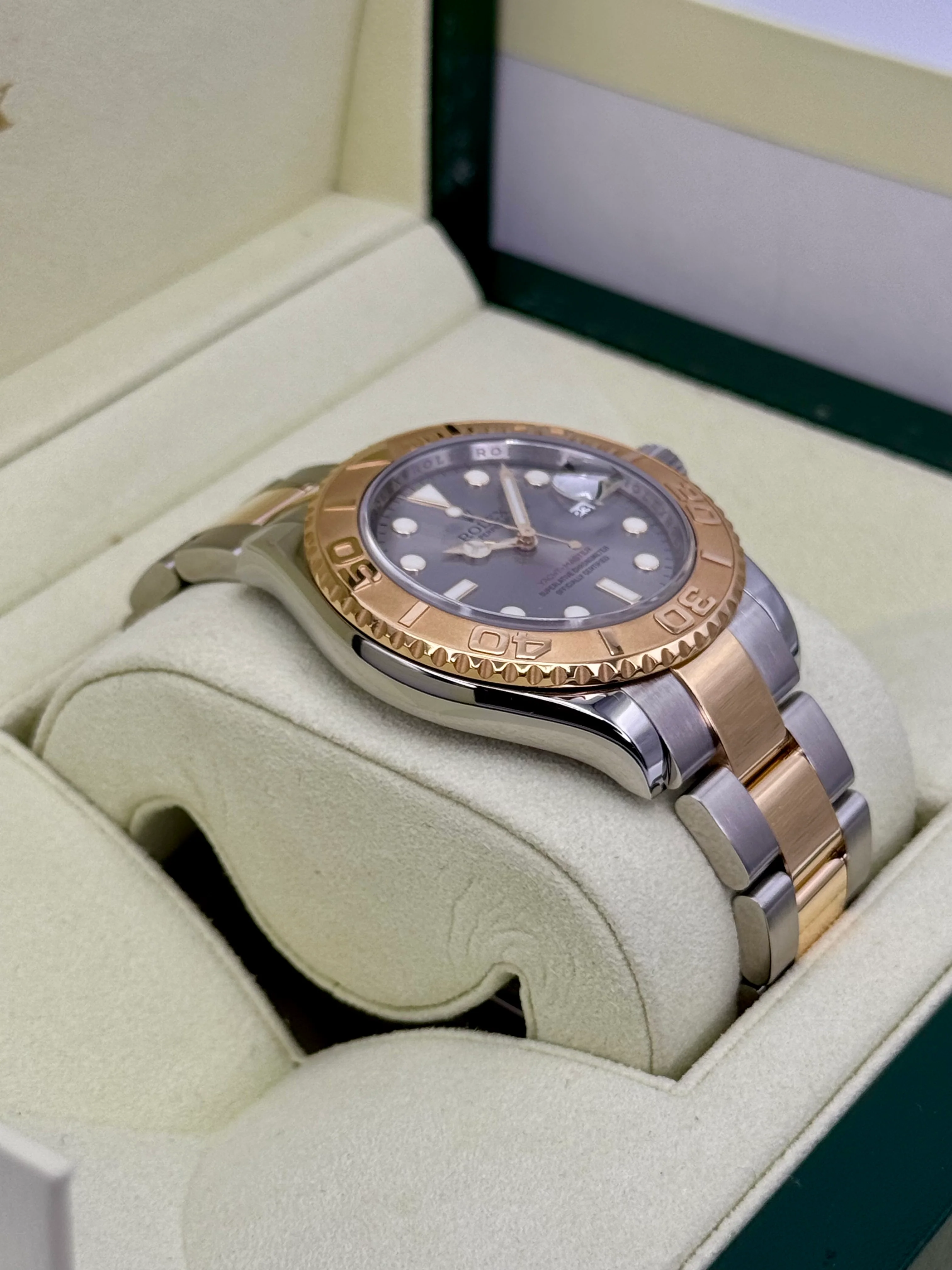 2010 Rolex Yacht-Master 40mm 16623 Two-Tone Rhodium Dial - Image 6