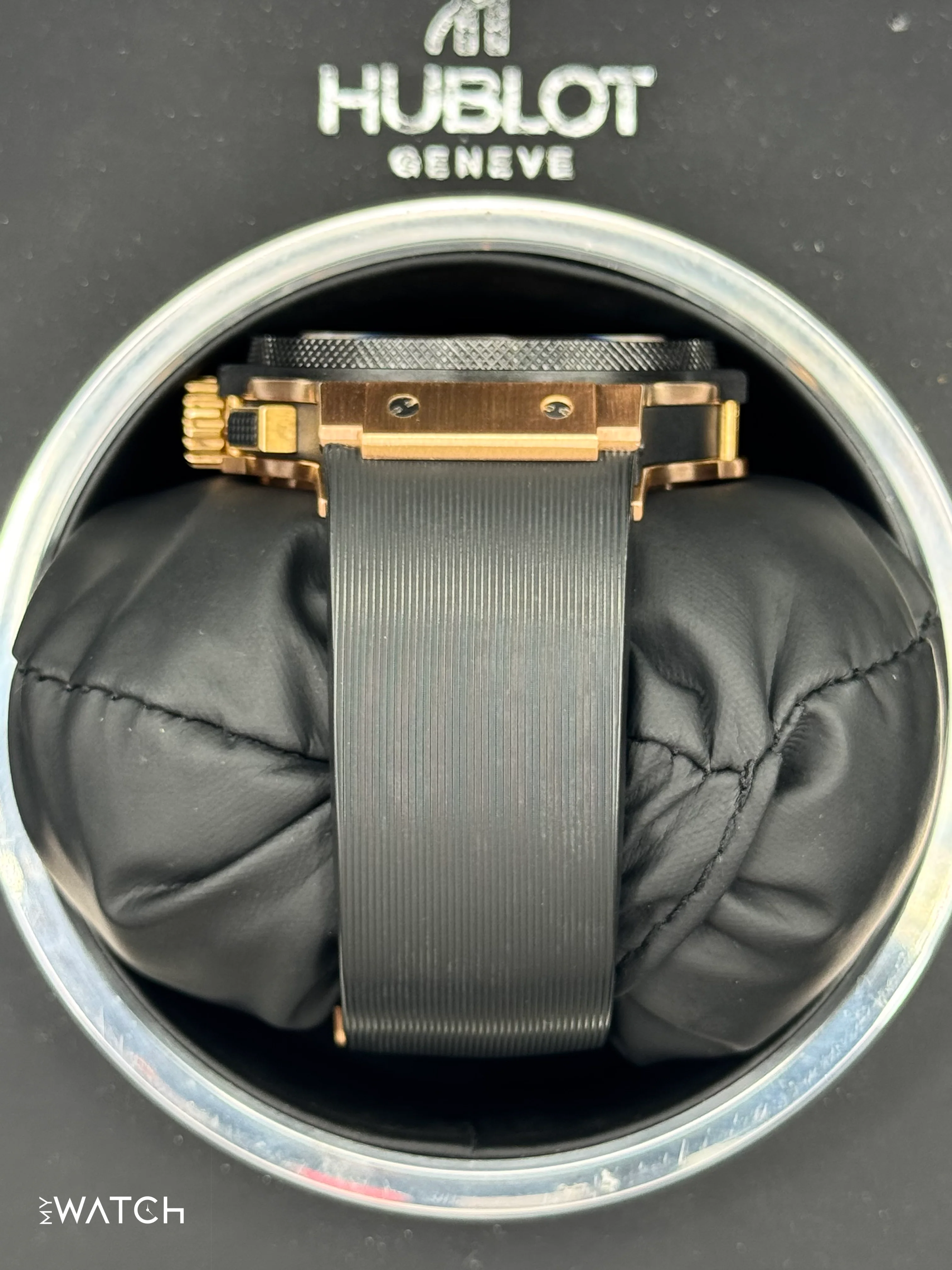 2011 Hublot Big Bang Chronograph 44mm 301.PM.1780.RX Rose Gold Black Dial - Image 4