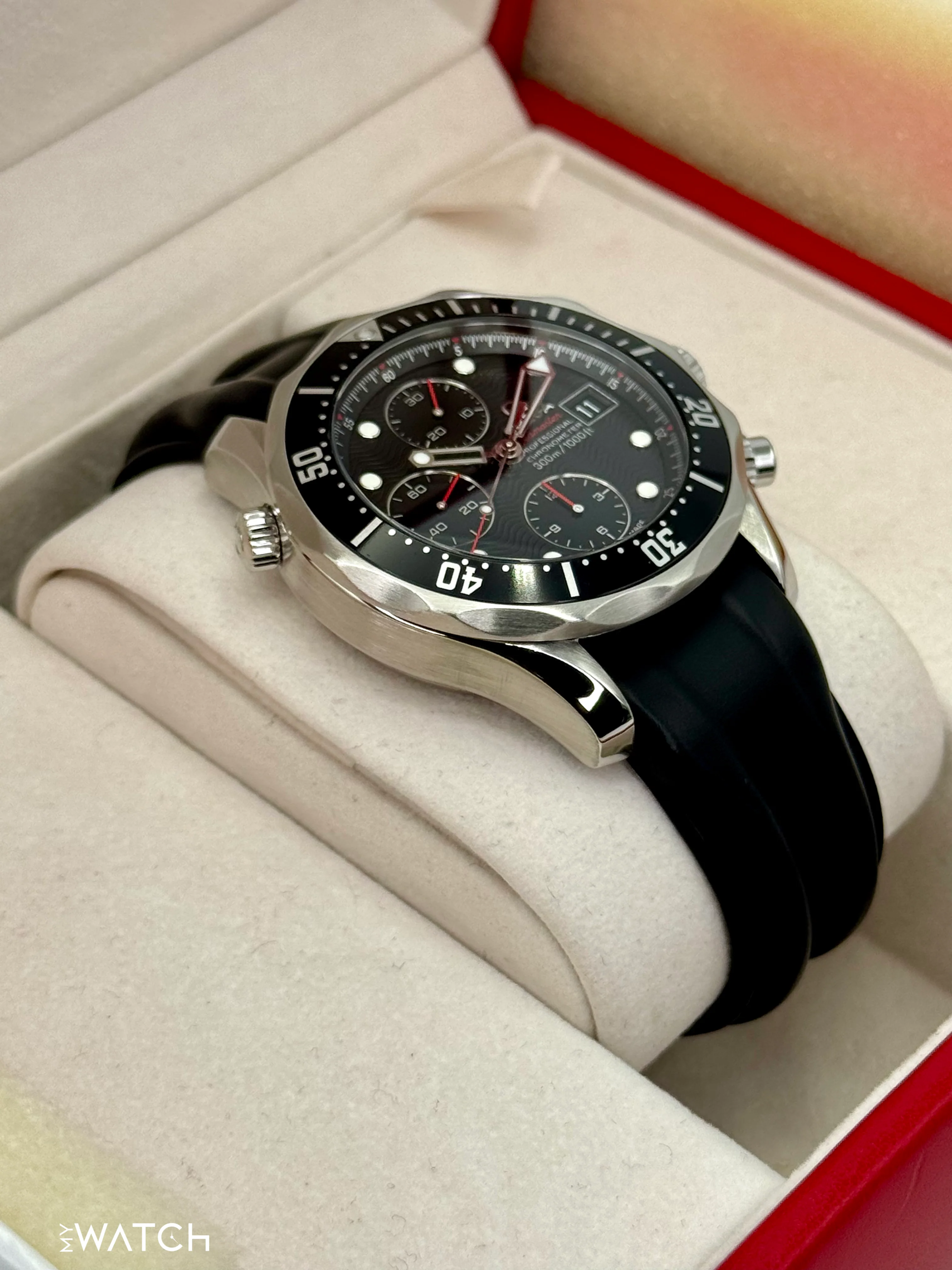 2011 Omega Seamaster Diver 41.5mm 213.30.42.40.01.001 Black Dial - Image 5