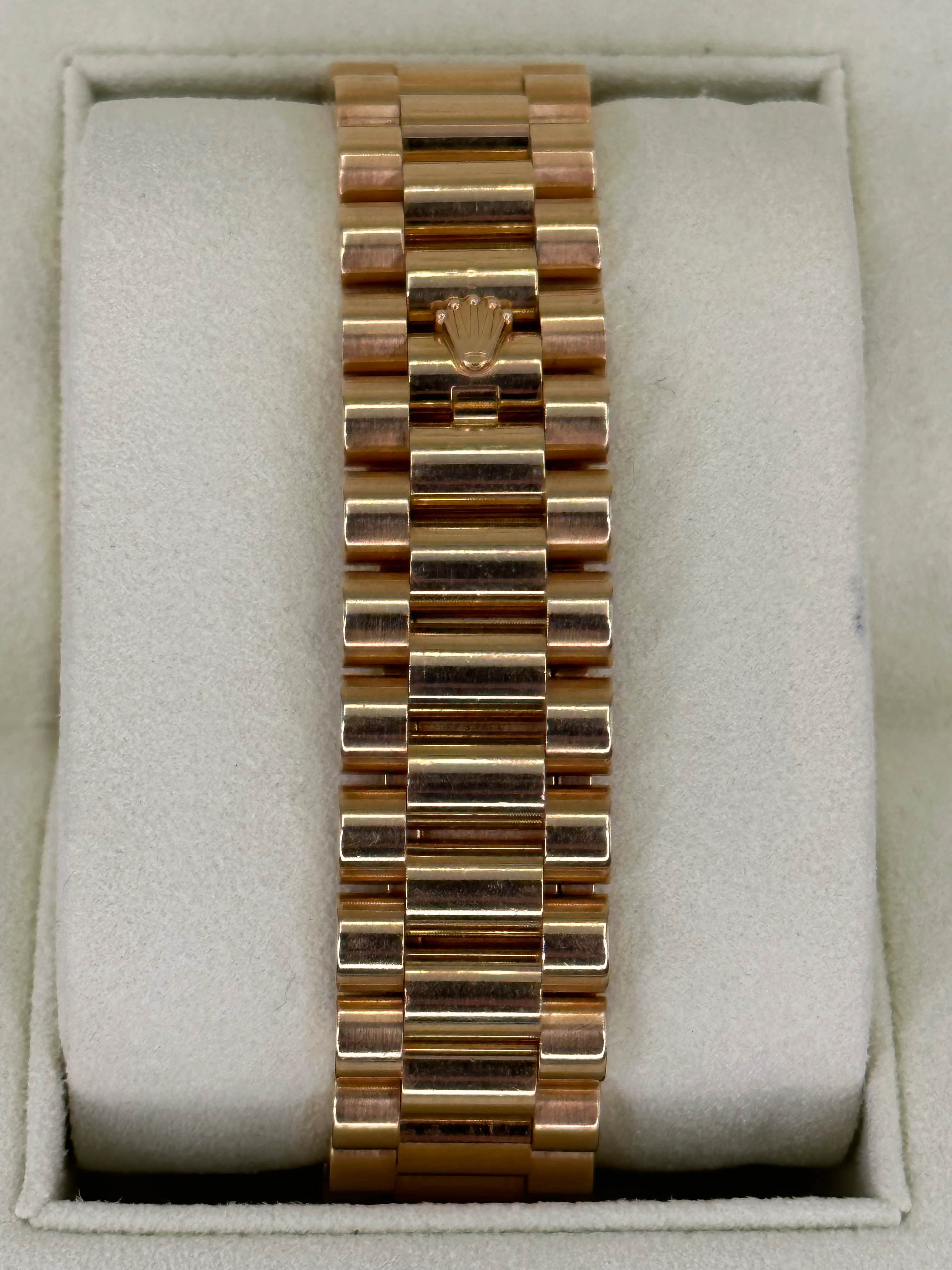 2011 Rolex Day-Date 36mm 118208 Presidential Black Onyx Dial - Image 2