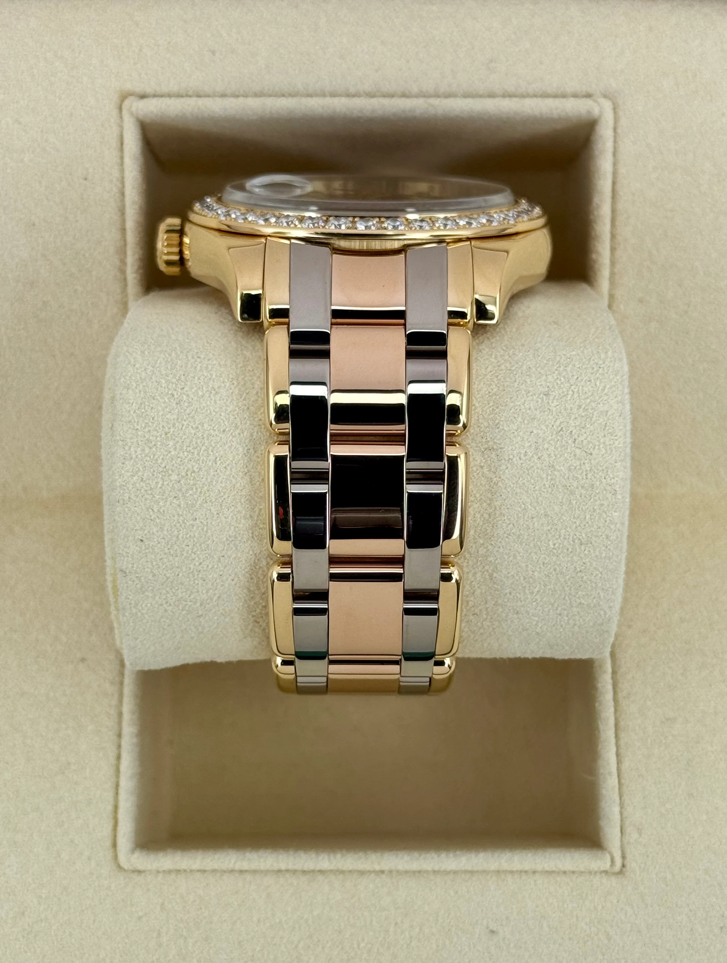 2011 Rolex Day-Date Masterpiece 39mm 18948 Tridor Tahitian Mother of Pearl Dial - Image 5