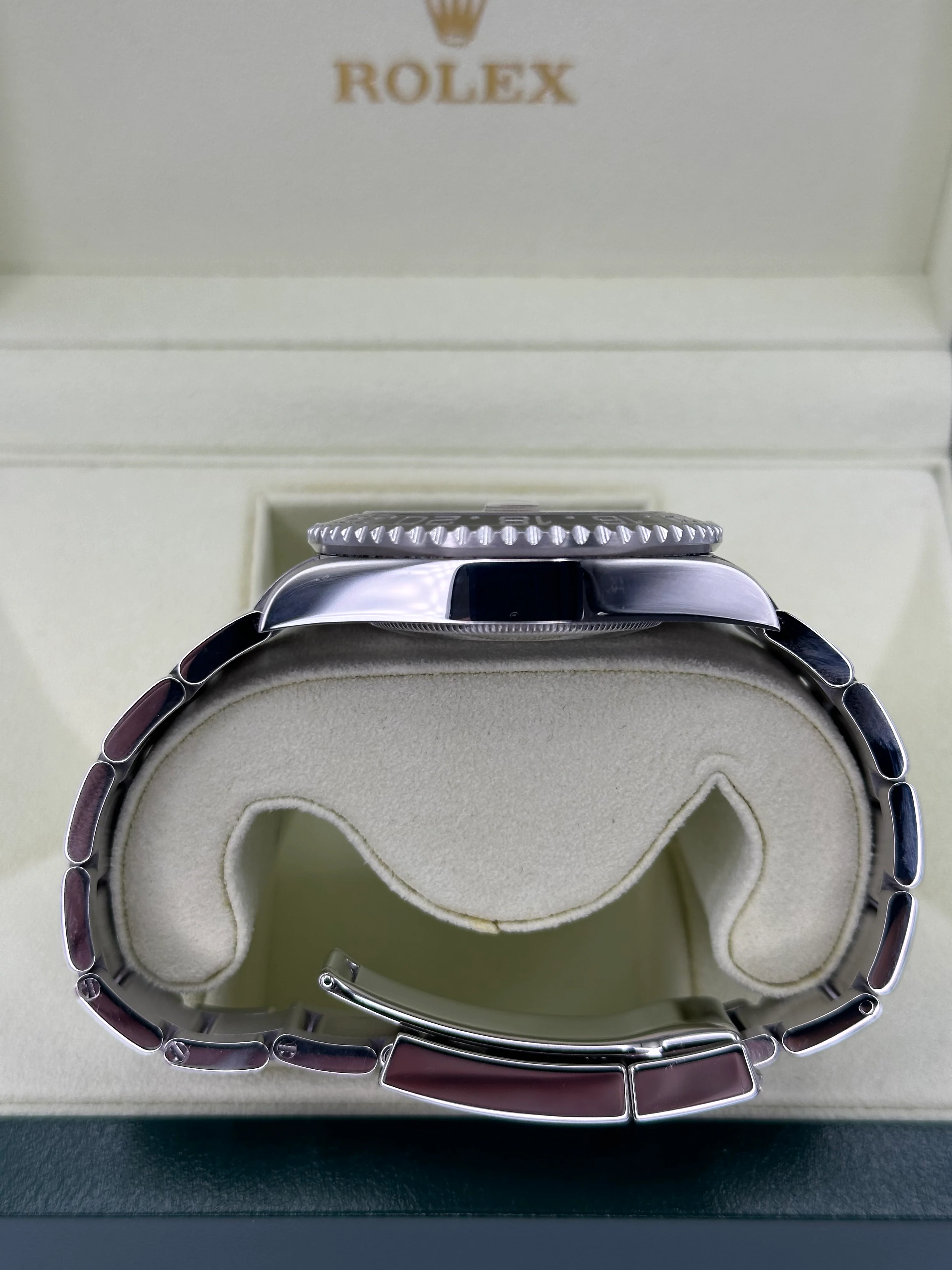 2011 Rolex GMT-Master II 40mm 116710LN Stainless Steel Black Dial - Image 10