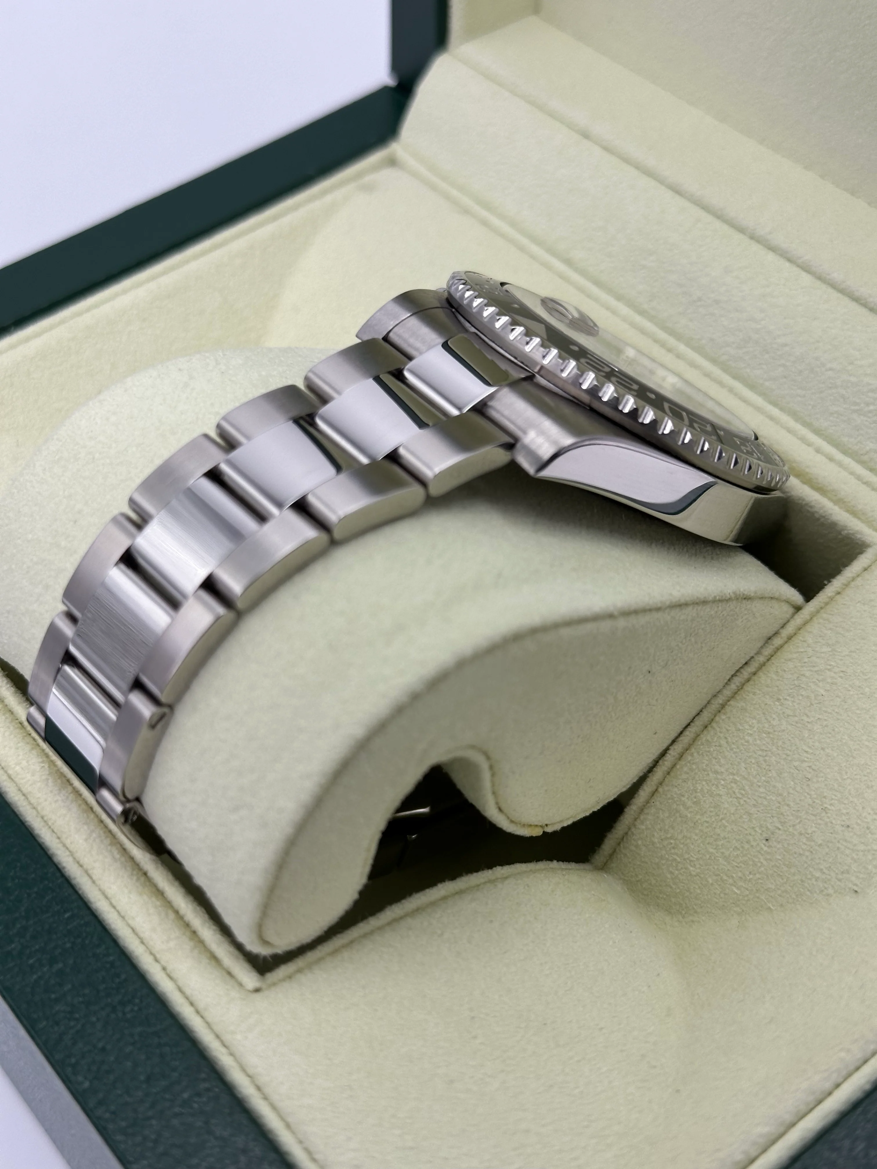 2011 Rolex GMT-Master II 40mm 116710LN Stainless Steel Black Dial - Image 7