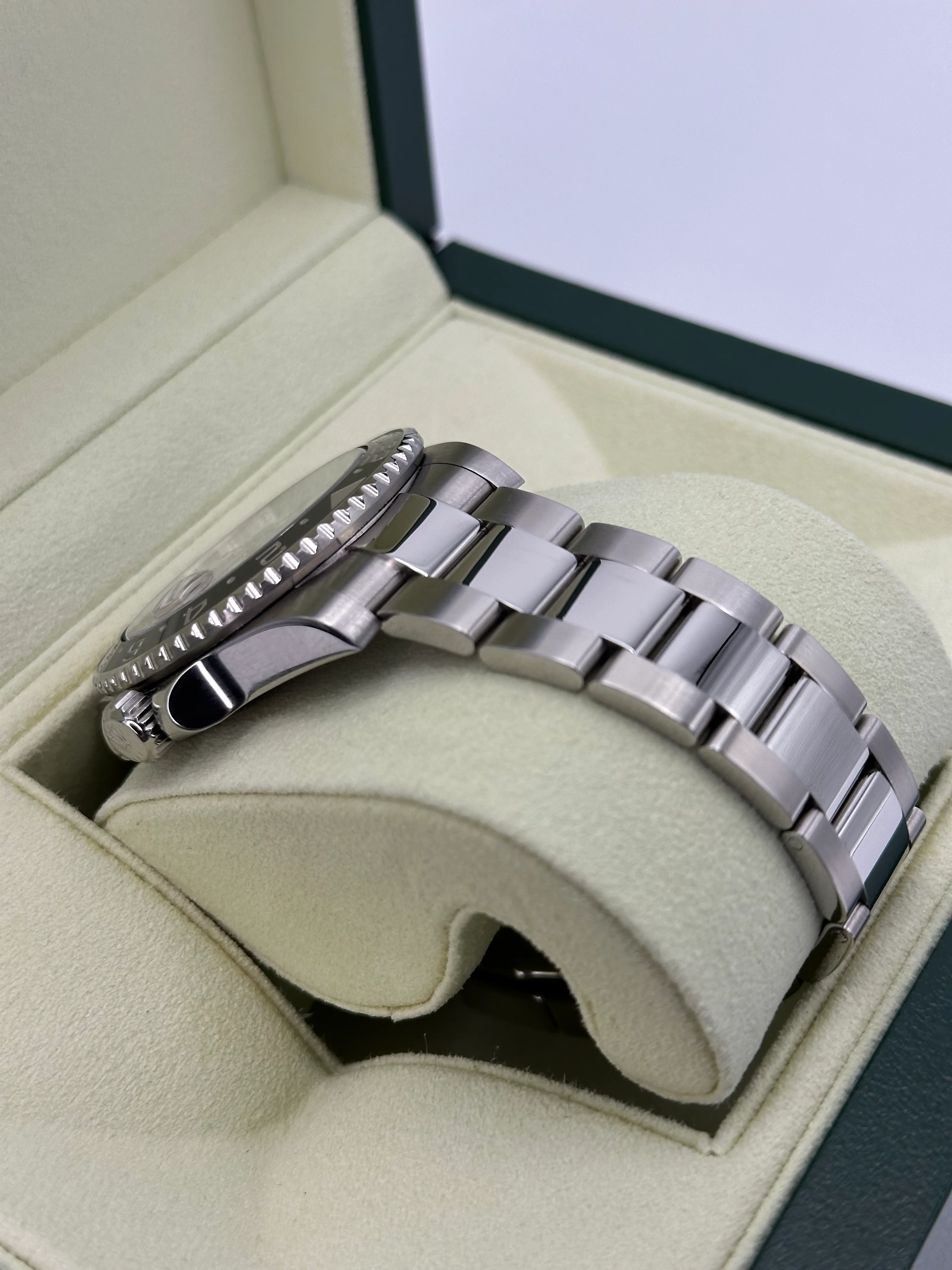 2011 Rolex GMT-Master II 40mm 116710LN Stainless Steel Black Dial - Image 8