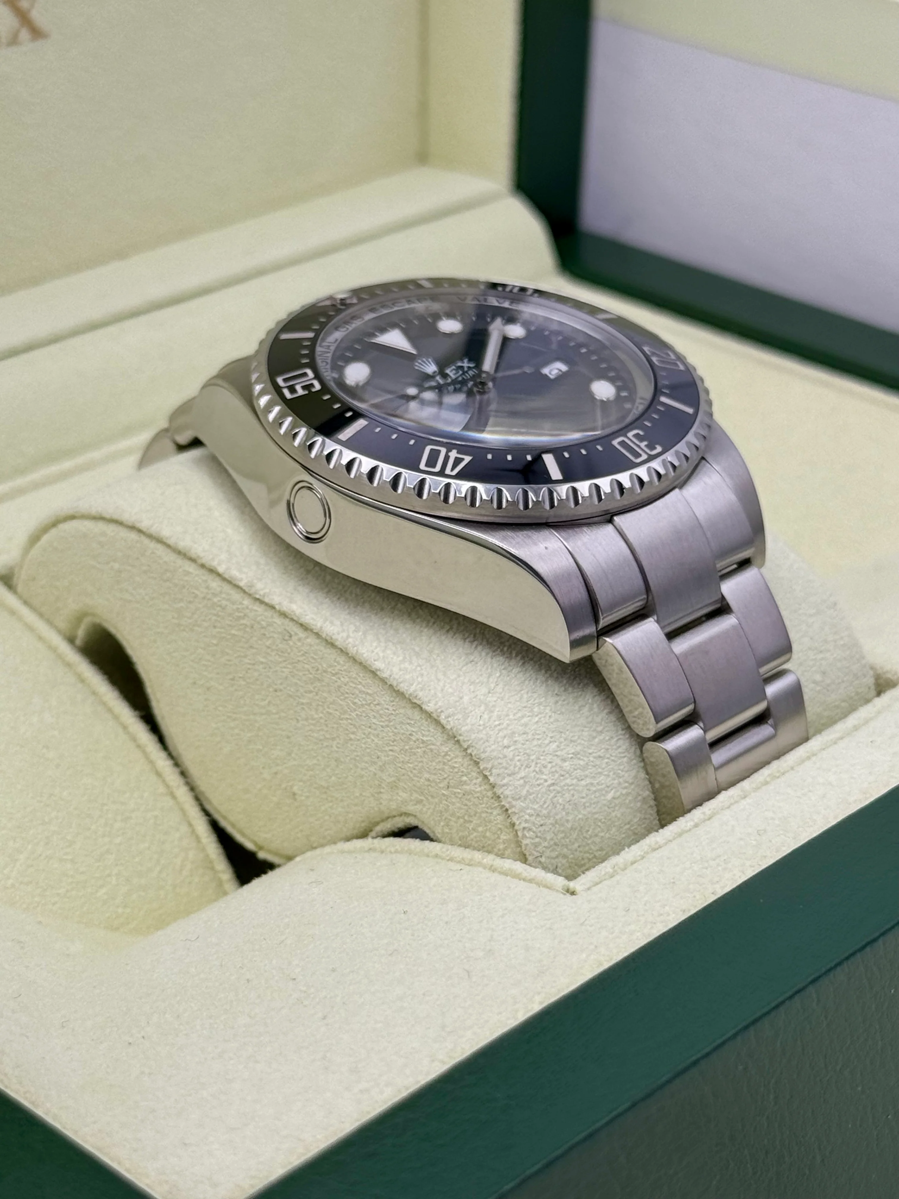 2011 Rolex Deepsea 44mm 116660 Stainless Steel Black Dial - Image 6