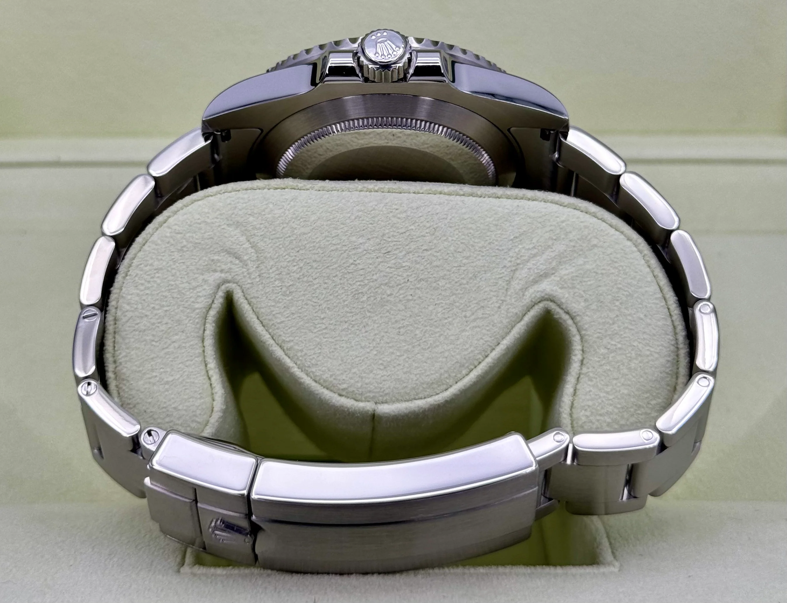 2011 Rolex Submariner 40mm 116610 Stainless Steel Black Dial - Image 9