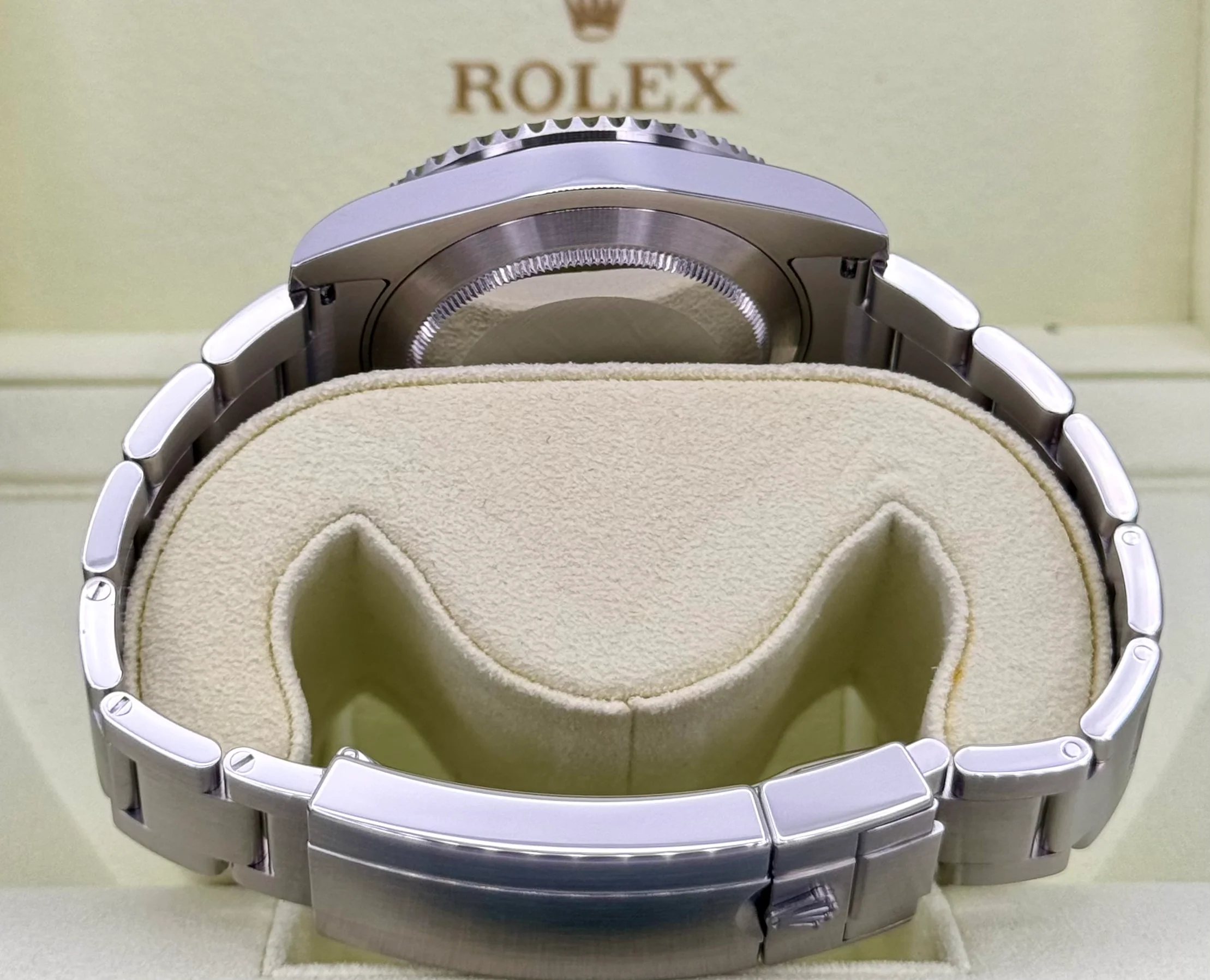 2011 Rolex Submariner "Hulk" 40mm 116610LV Green Dial - Image 10