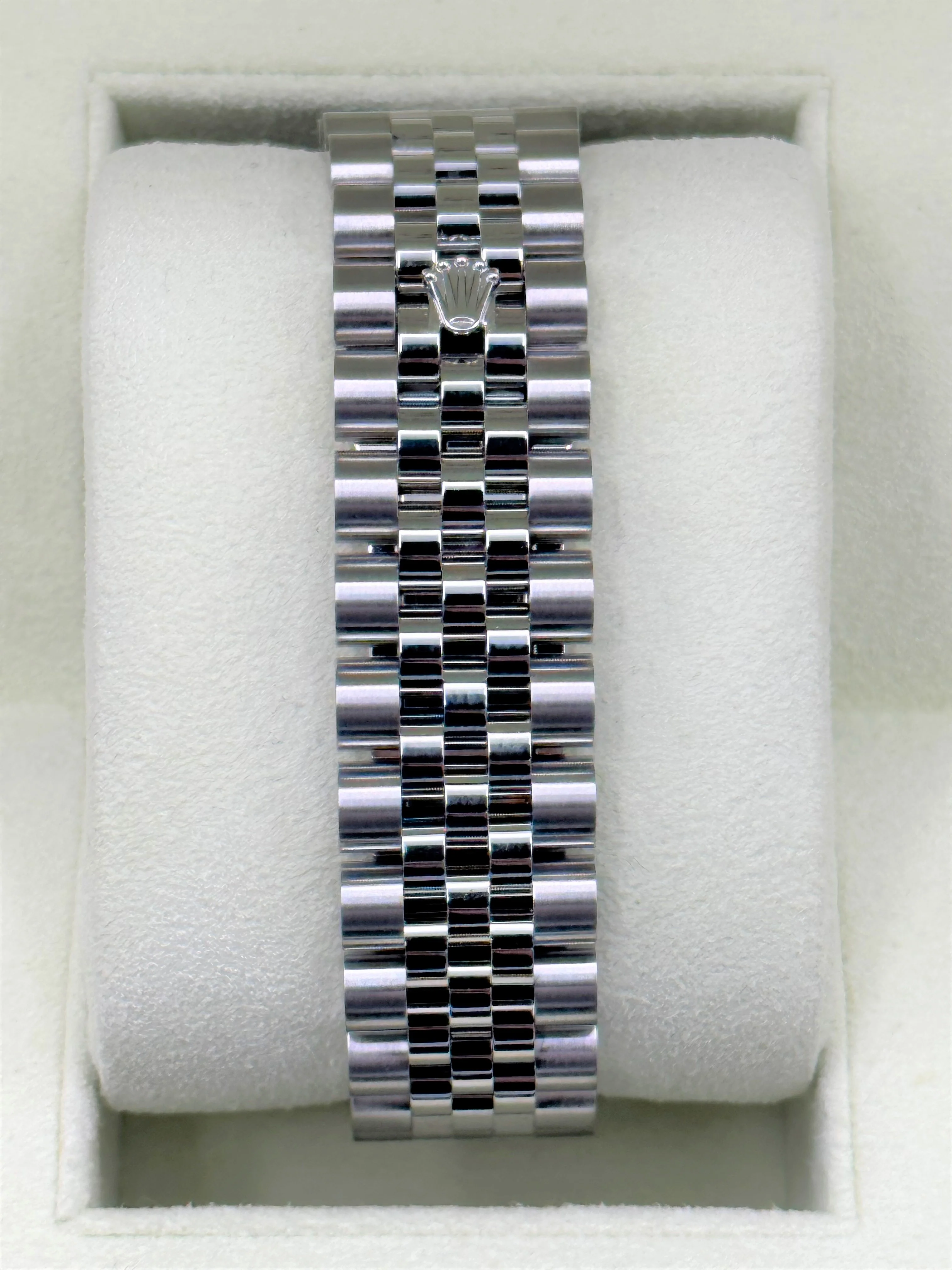 2012 Datejust 36mm 116234 Jubilee Blue Roman Numeral Dial - Image 2