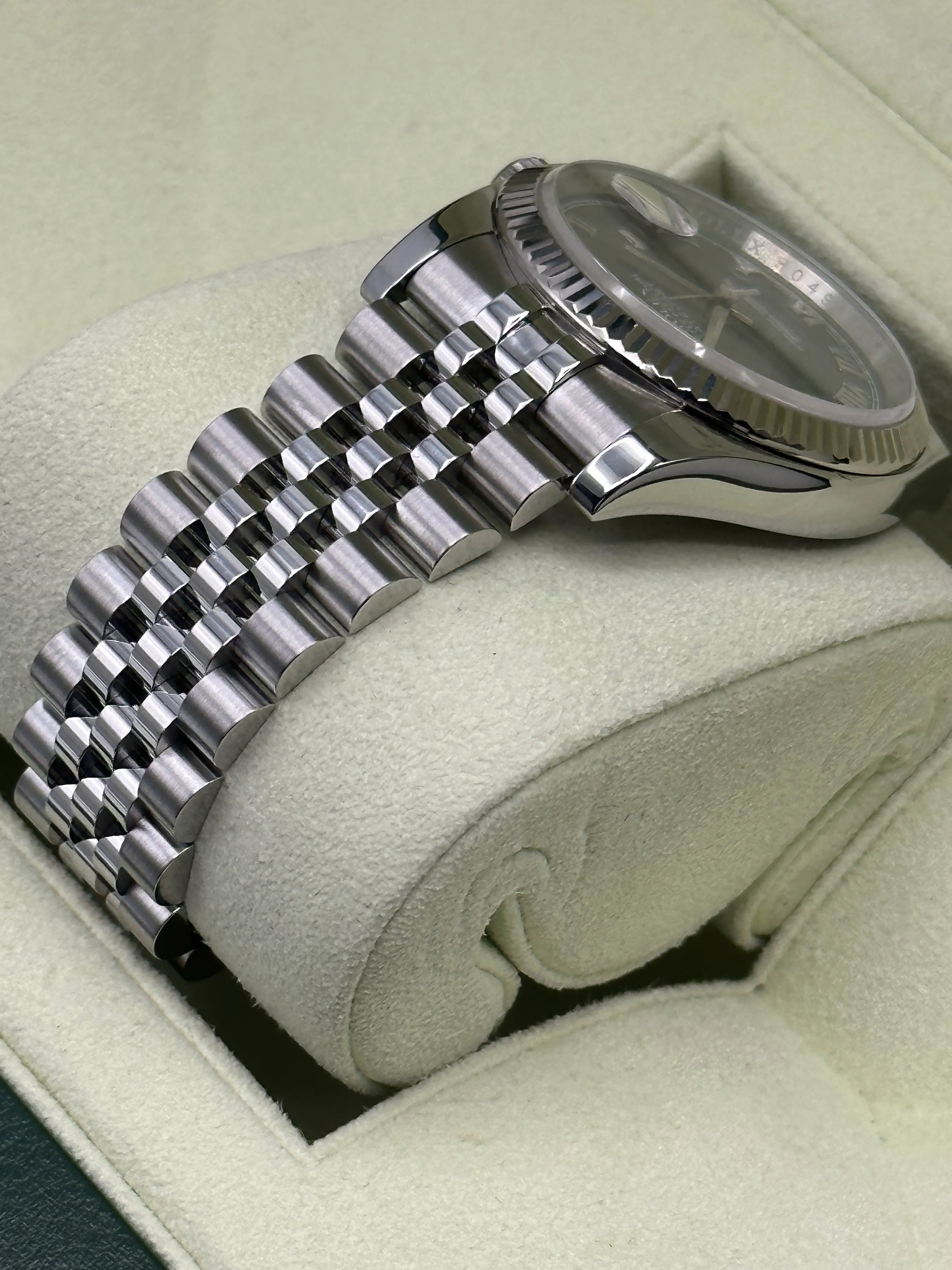 2012 Datejust 36mm 116234 Jubilee Blue Roman Numeral Dial - Image 7