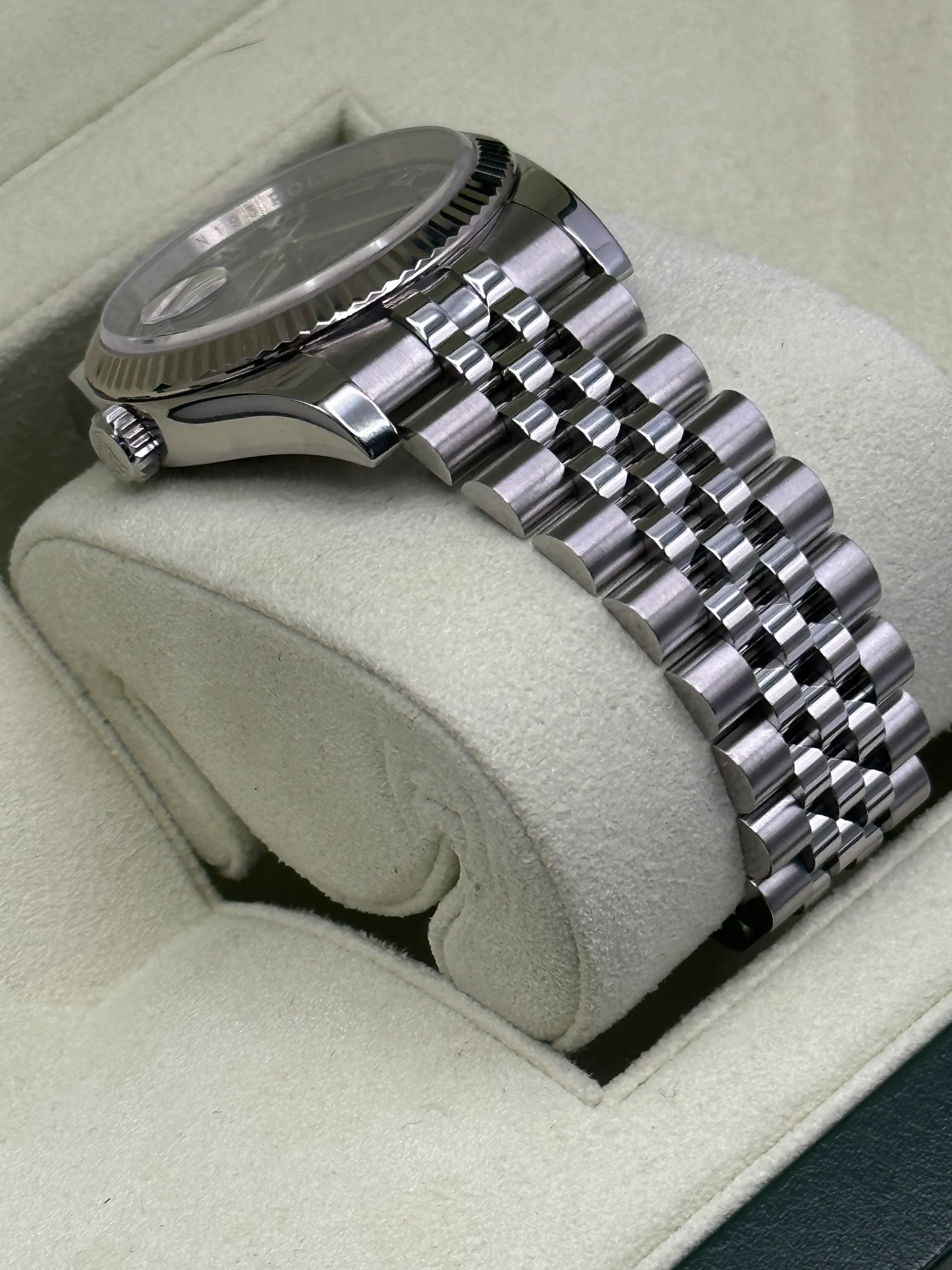 2012 Datejust 36mm 116234 Jubilee Blue Roman Numeral Dial - Image 8