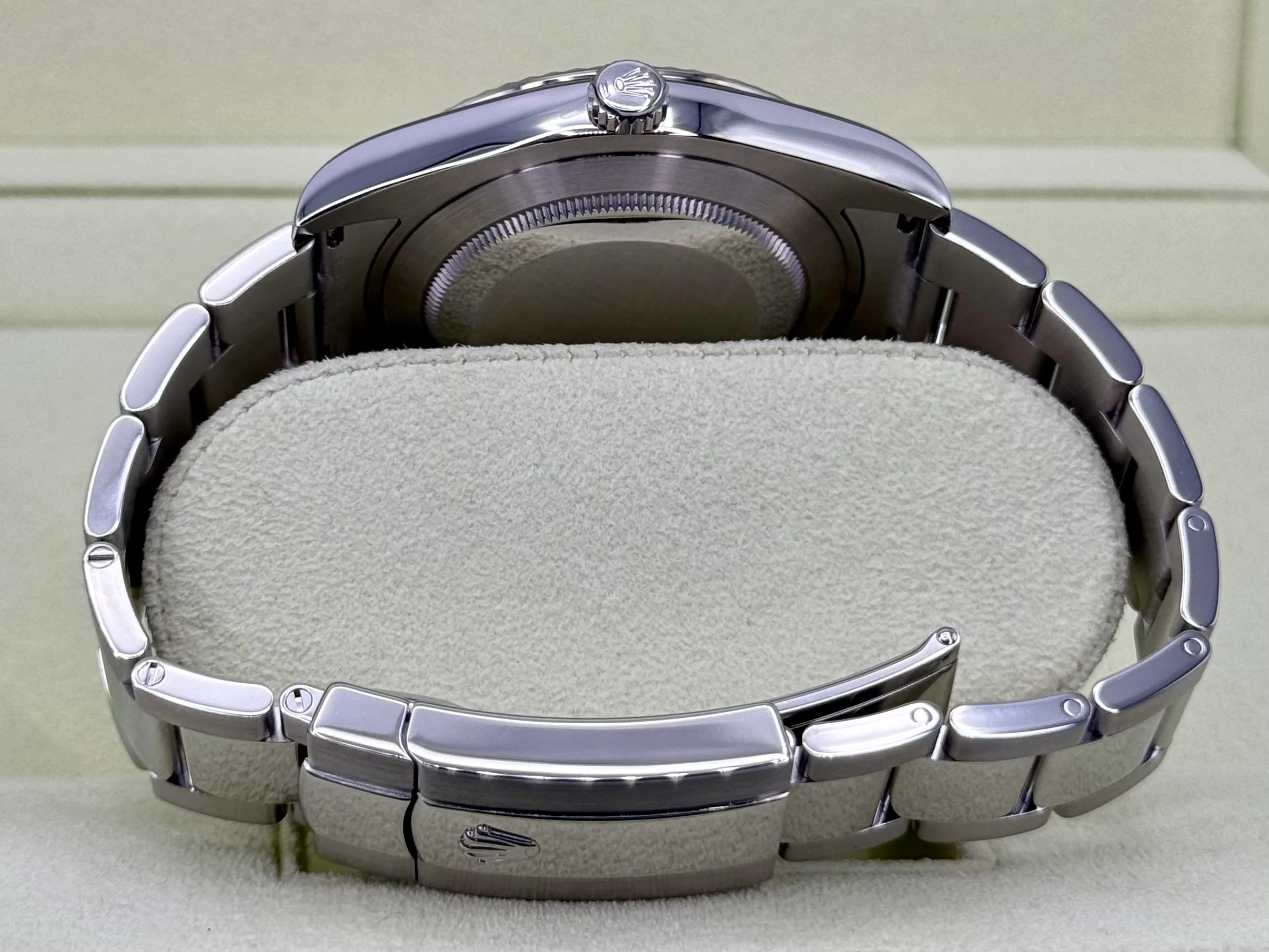 Rolex Datejust 41mm 116334 Stainless Steel Oyster White Dial - Image 9