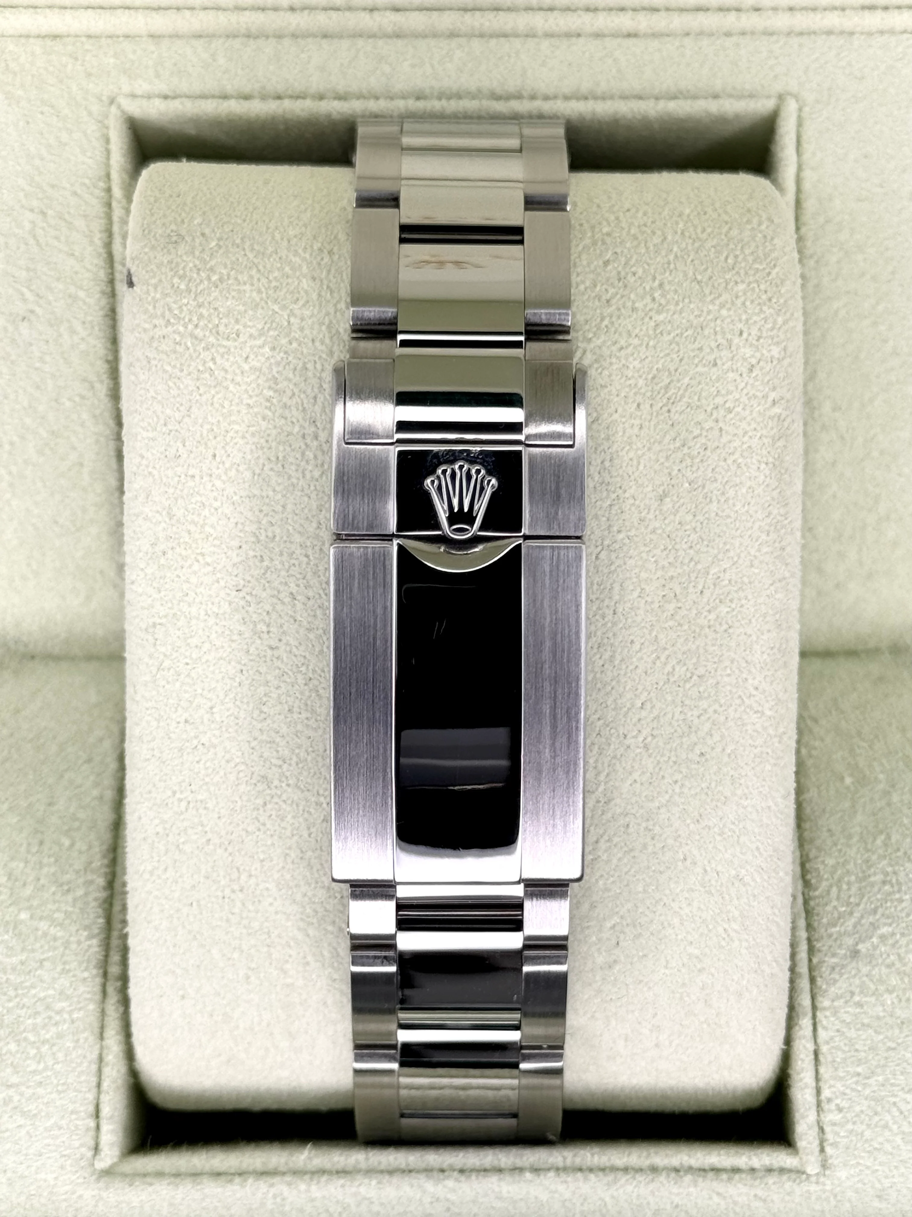 2012 Rolex GMT-Master II 40mm 116710LN Stainless Steel Black Dial - Image 2