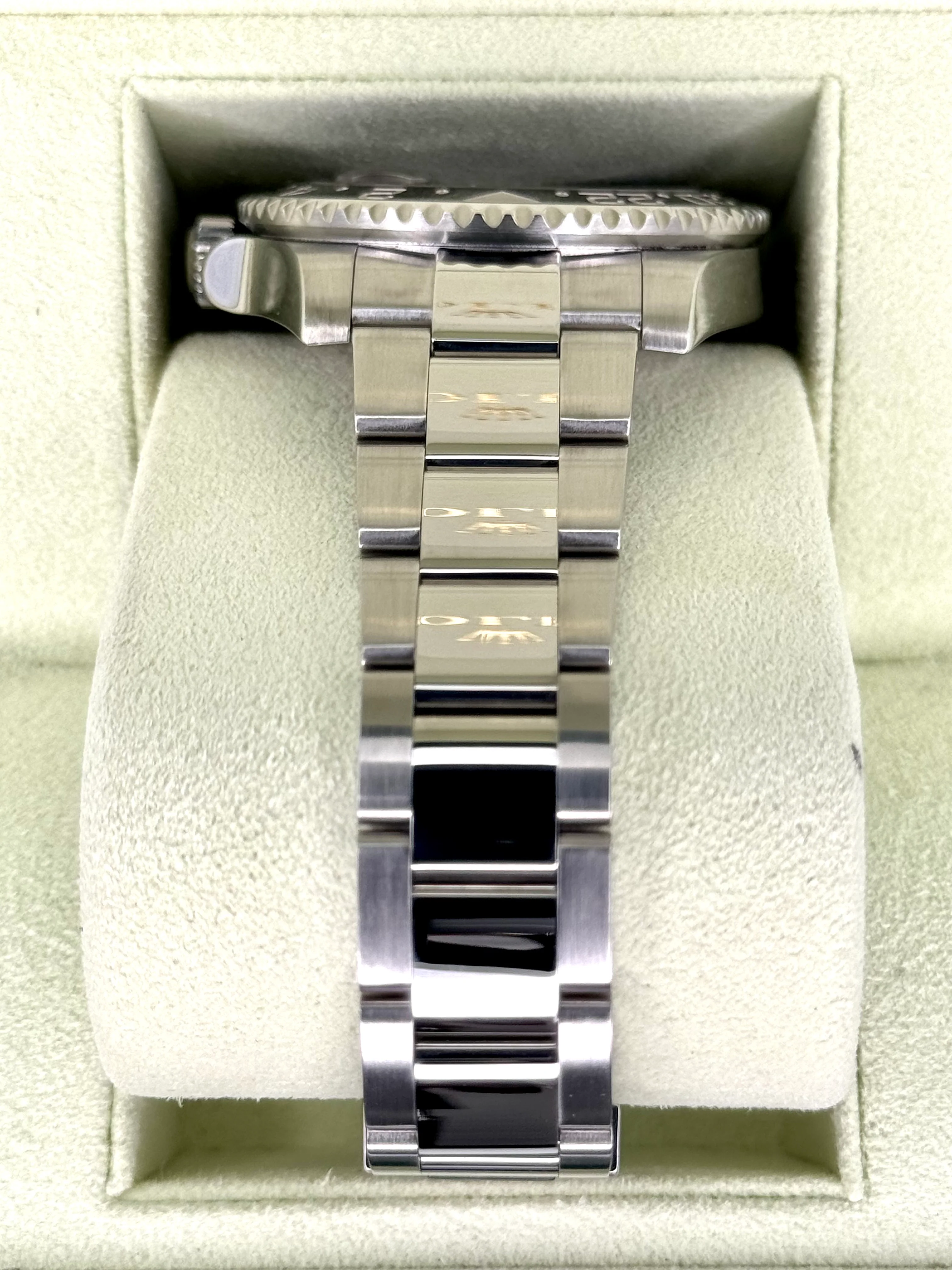 2012 Rolex GMT-Master II 40mm 116710LN Stainless Steel Black Dial - Image 4