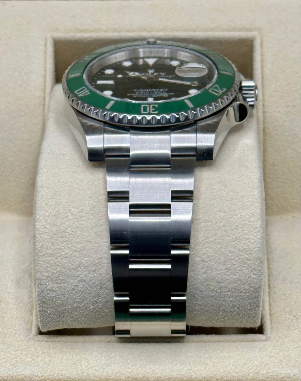 2014 Rolex Submariner "Hulk" 40mm 116610LV Oyster Green Dial - Image 3