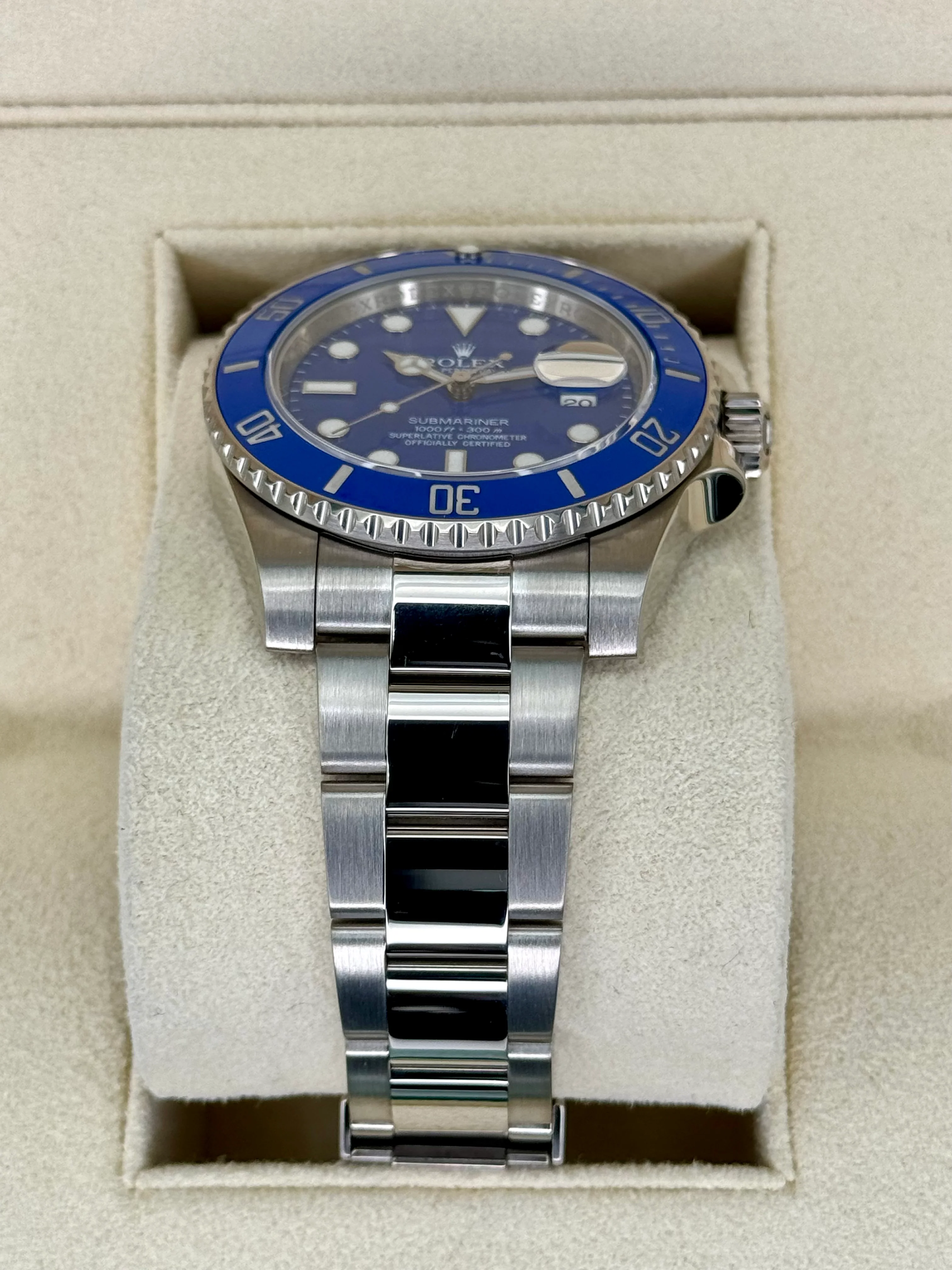 2012 Rolex Submariner "Smurf" 40mm 116619 White Gold Blue Dial - Image 3