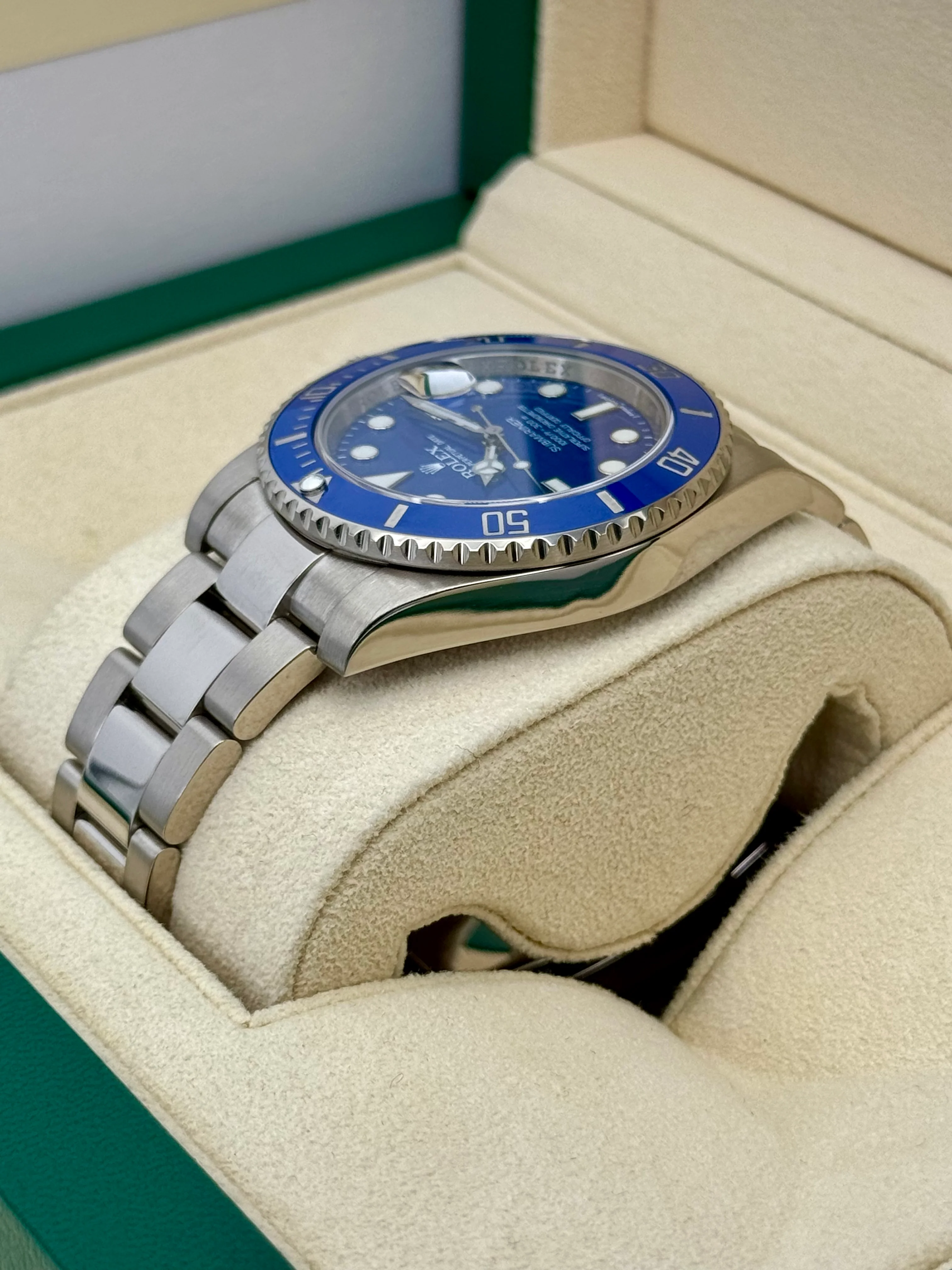 2012 Rolex Submariner "Smurf" 40mm 116619 White Gold Blue Dial - Image 8