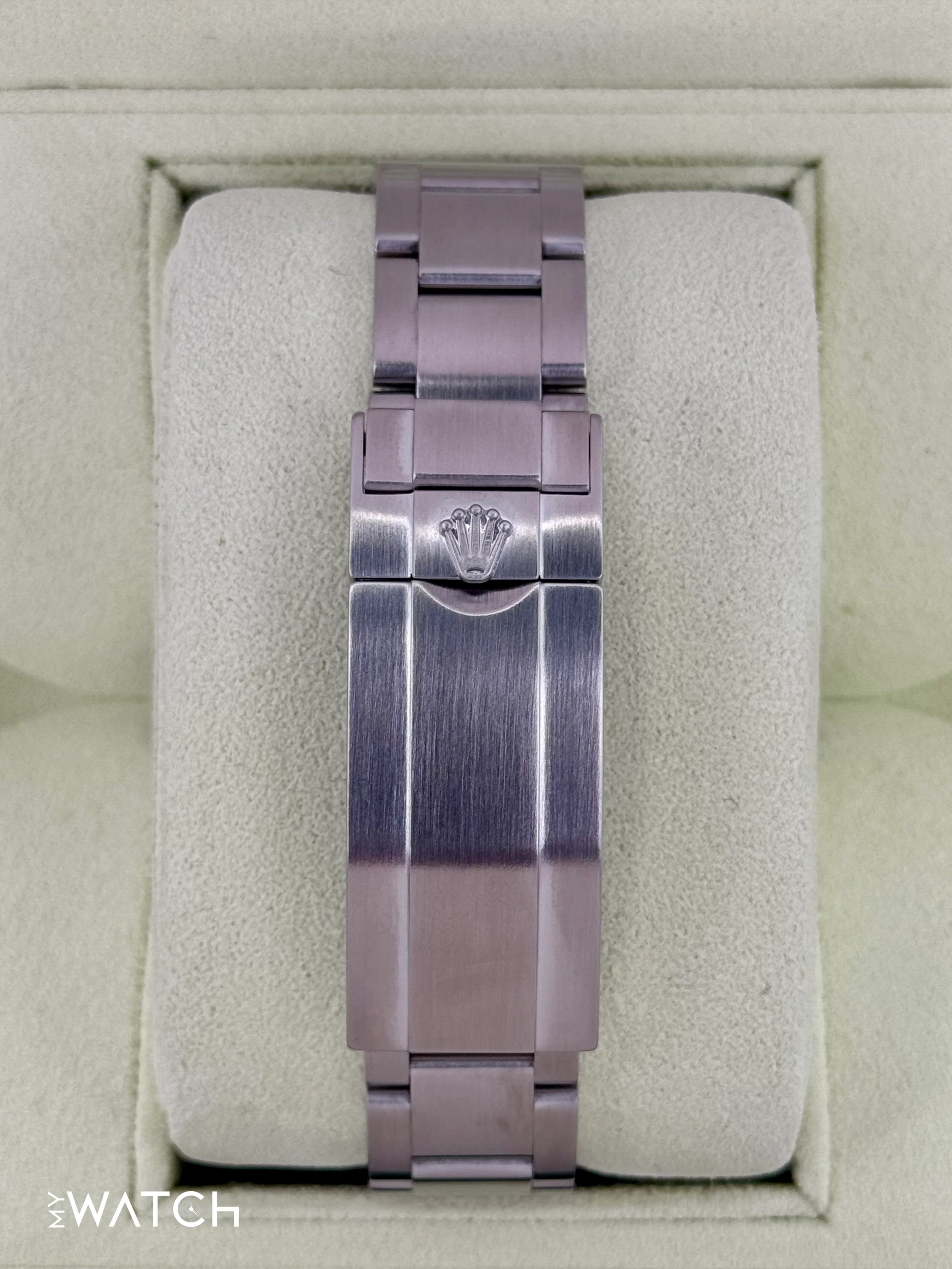 2012 Rolex Submariner “Hulk” 40mm 116610LV Green Dial - Image 2