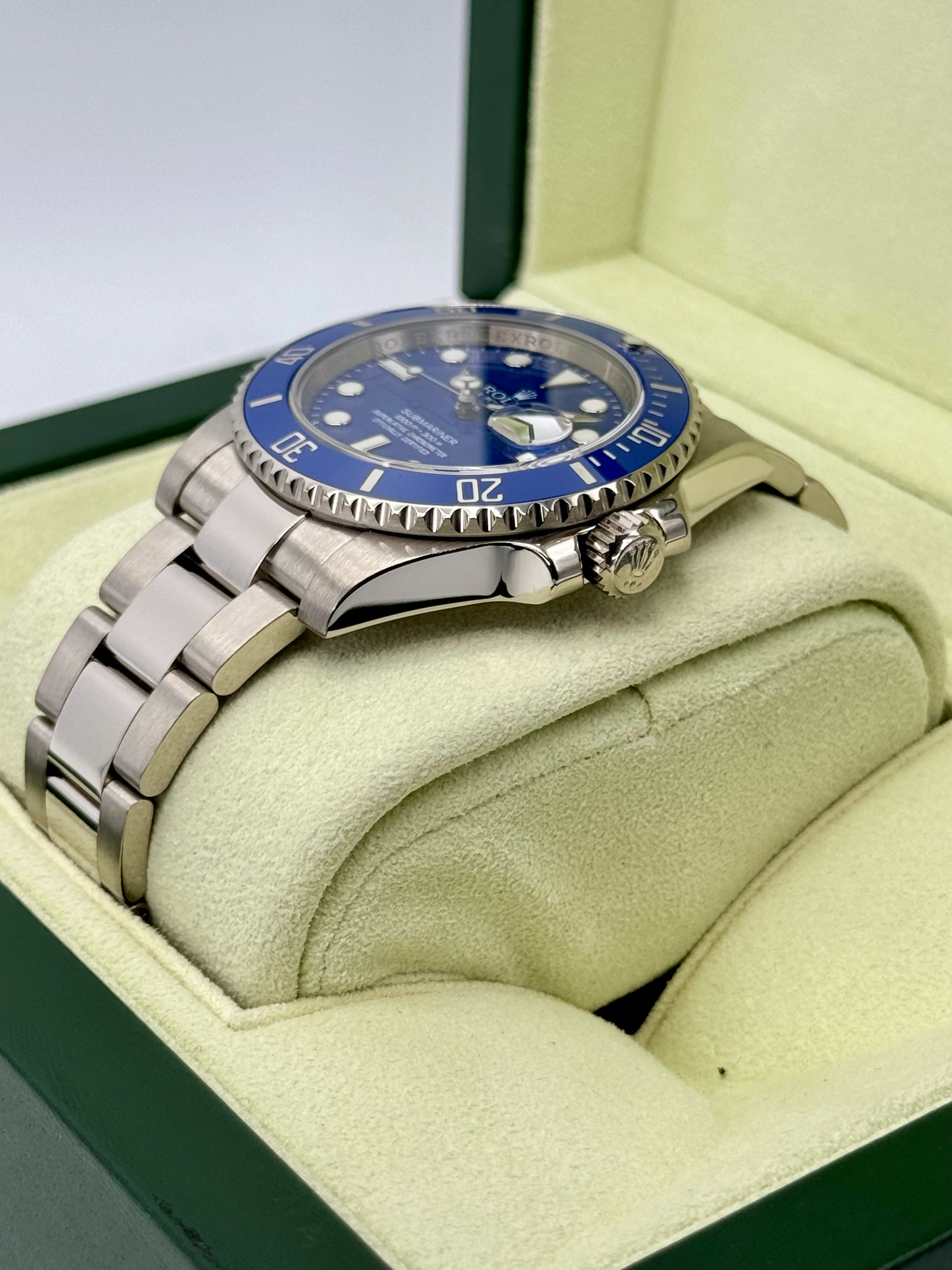 2013 Rolex Submariner "Smurf" 40mm 116619LB White Gold Blue Dial - Image 5