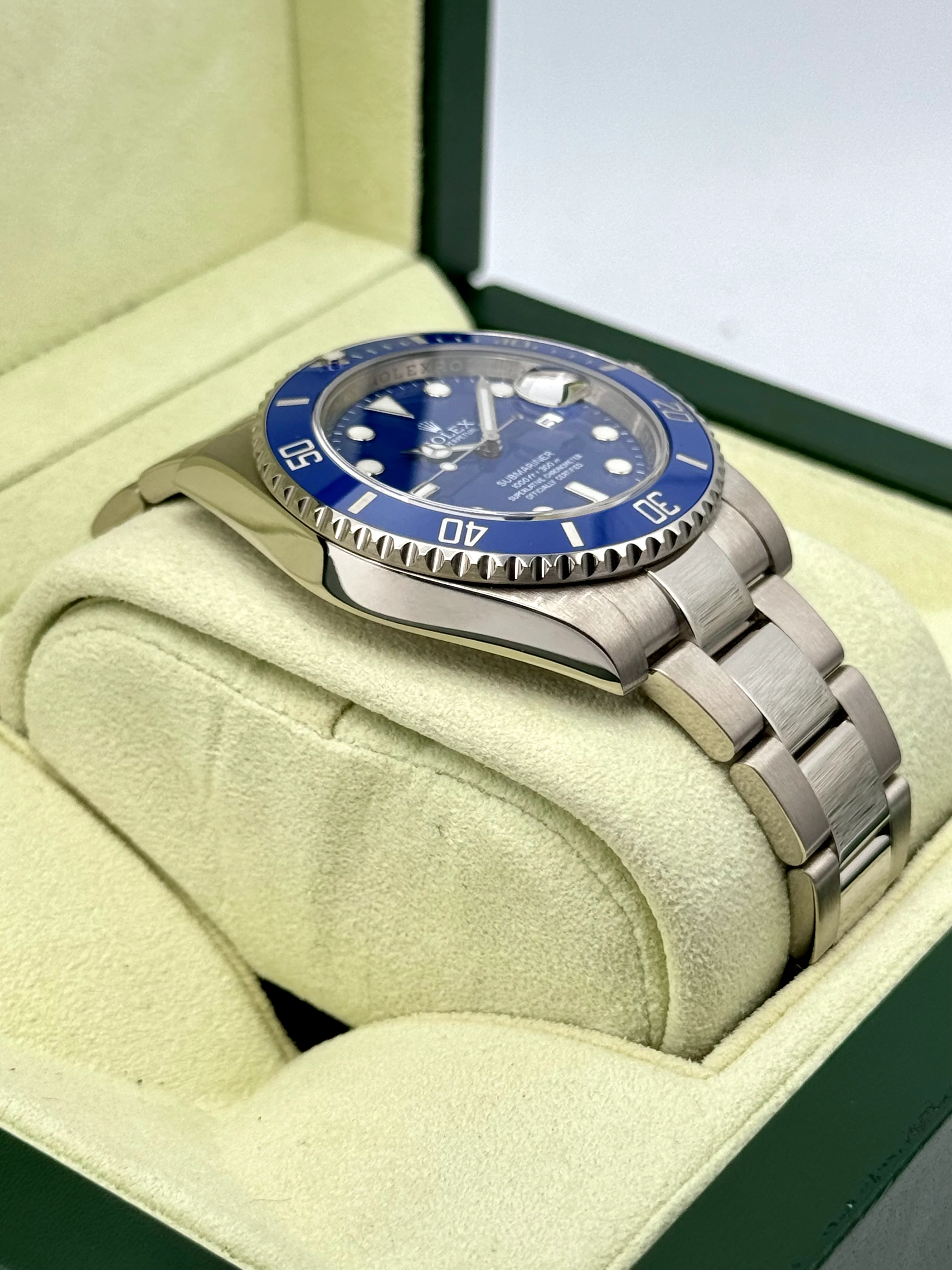 2013 Rolex Submariner "Smurf" 40mm 116619LB White Gold Blue Dial - Image 6