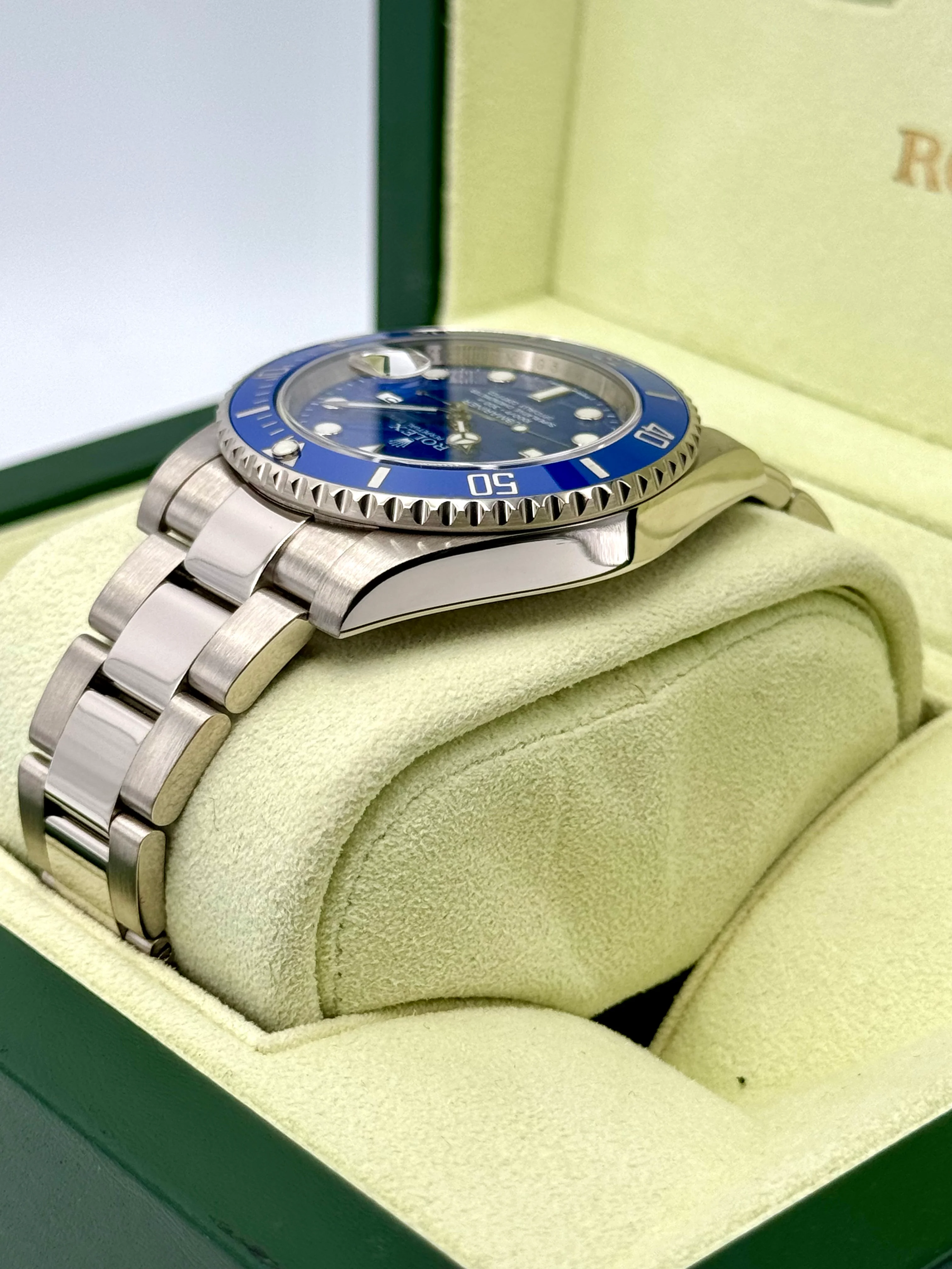 2013 Rolex Submariner "Smurf" 40mm 116619LB White Gold Blue Dial - Image 7