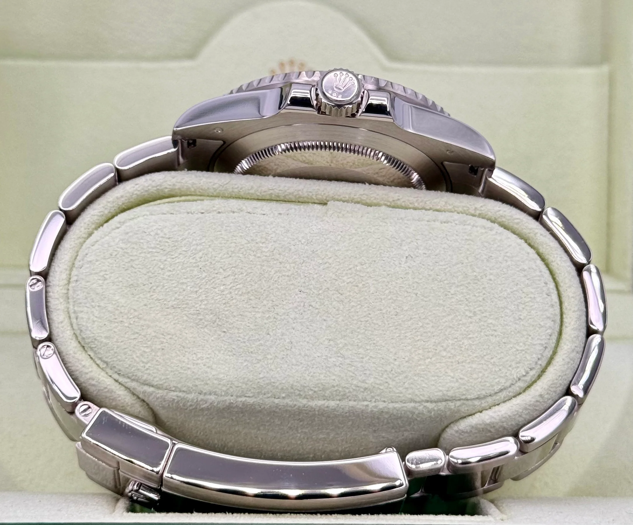 2013 Rolex Submariner "Smurf" 40mm 116619LB White Gold Blue Dial - Image 9