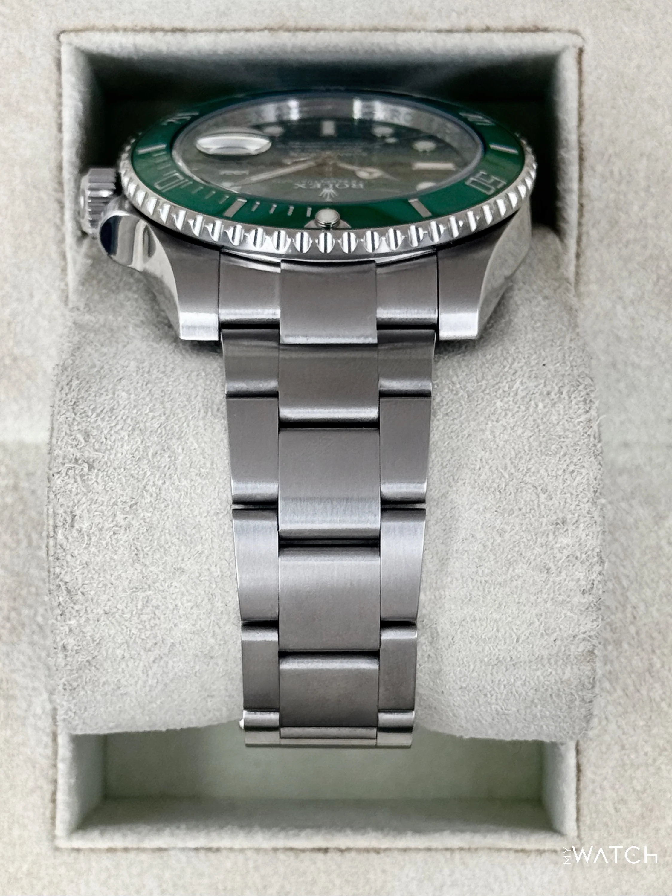 2013 Rolex Submariner “Hulk” 40mm 116610LV Green Dial - Image 4