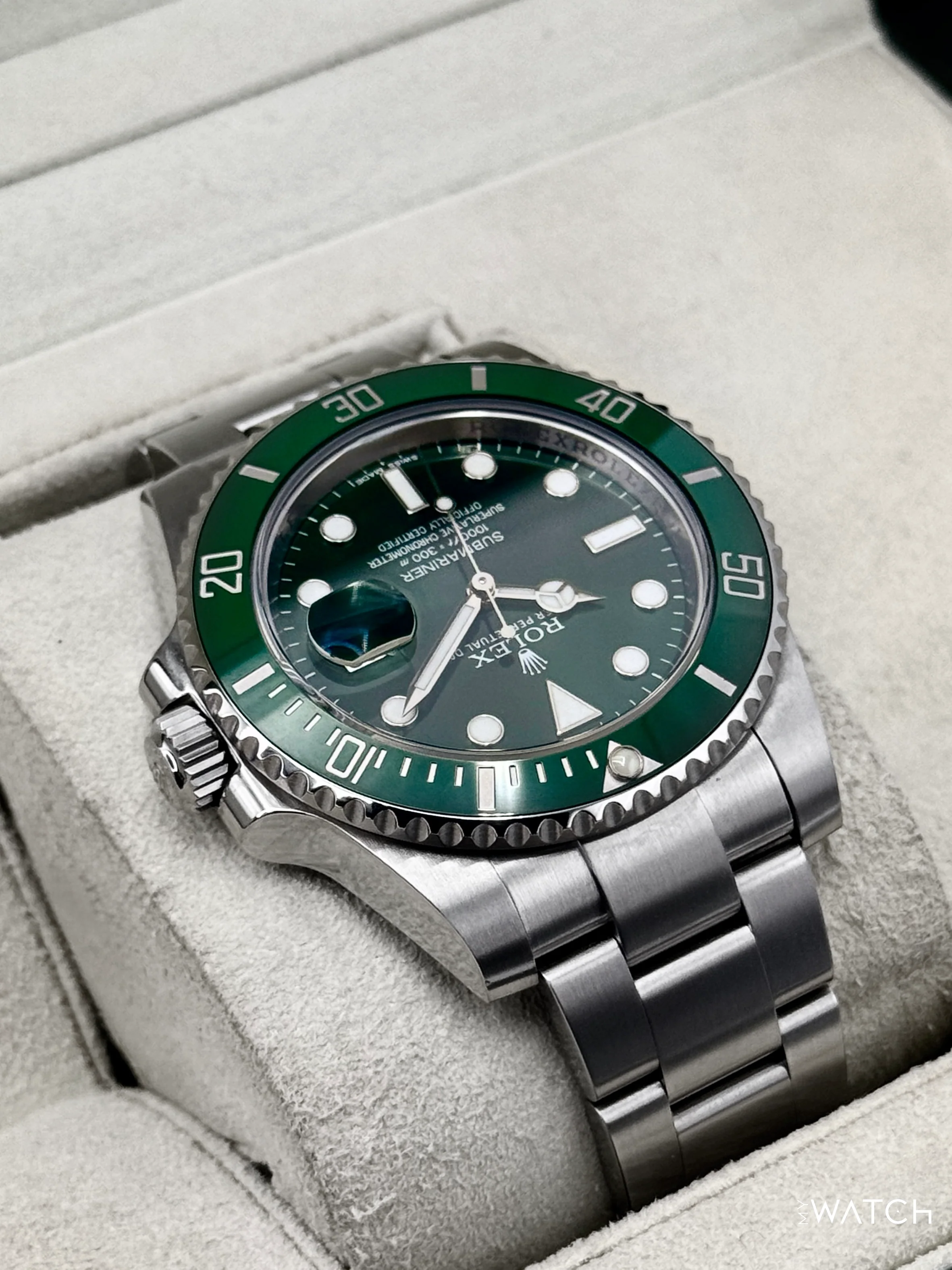 2013 Rolex Submariner “Hulk” 40mm 116610LV Green Dial - Image 8