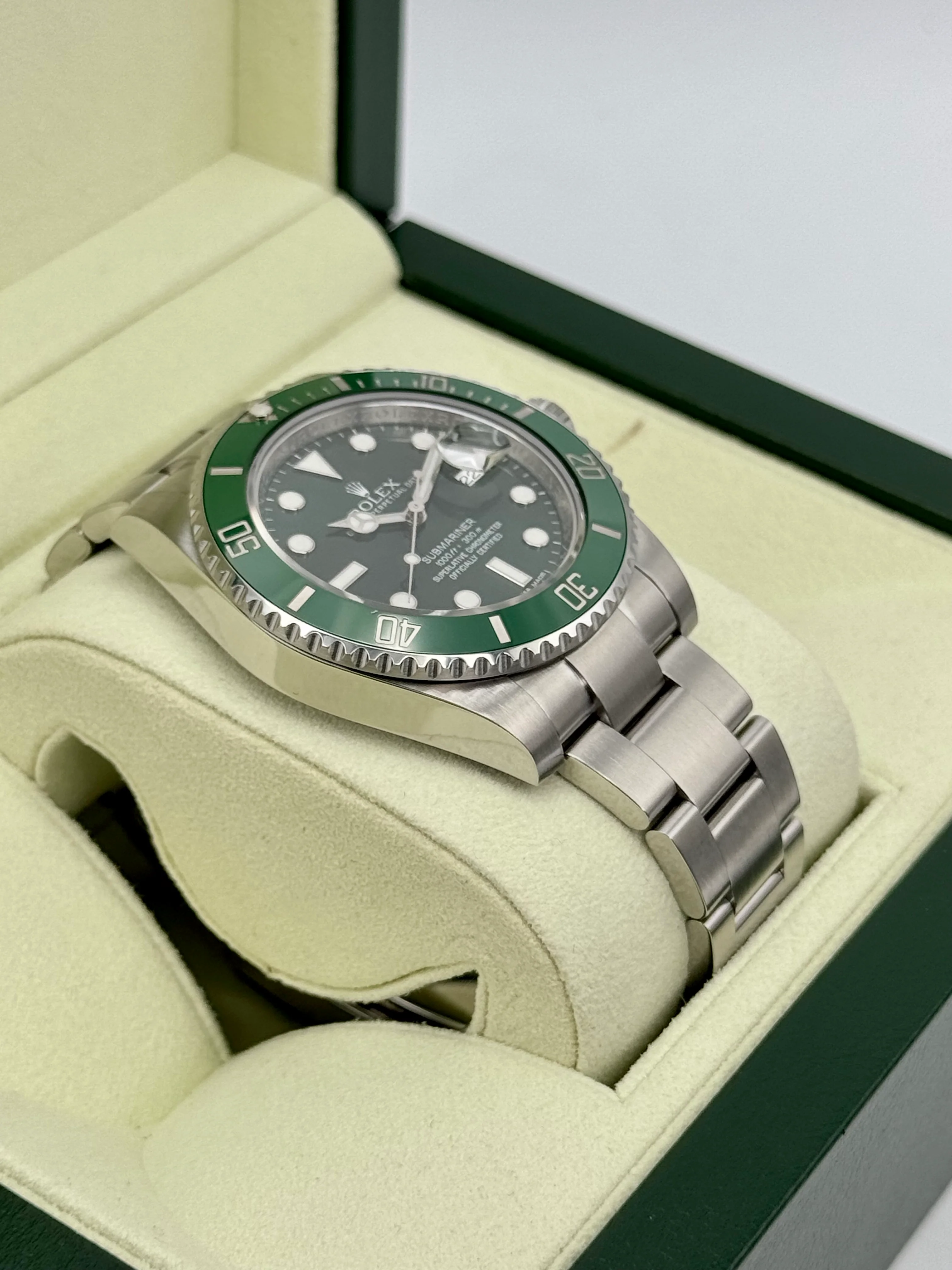2013 Rolex Submariner "Hulk" 40mm 116610LV Green Dial - Image 6