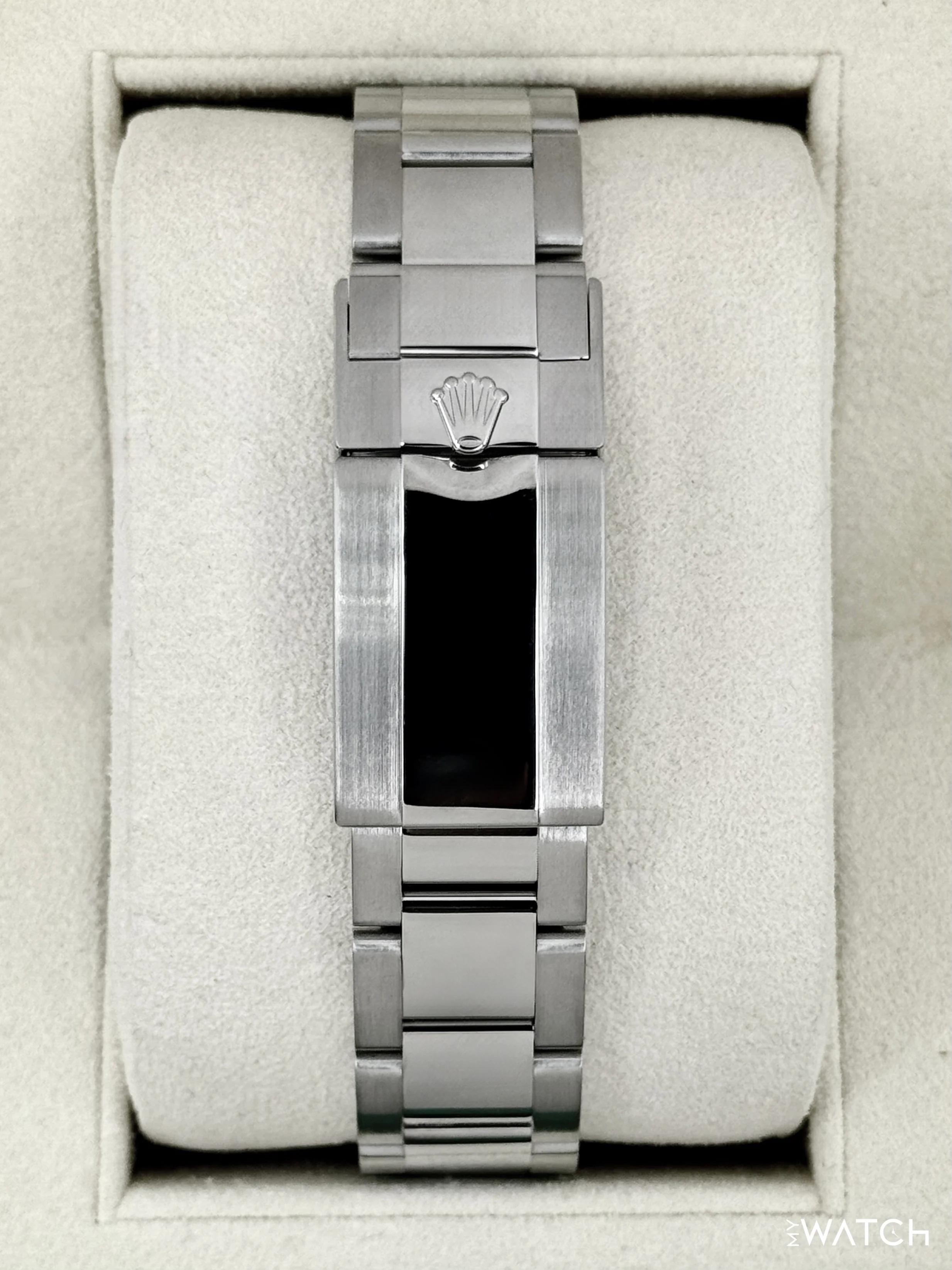 2014 Rolex GMT-Master II "Batman" 40mm 116710BLNR Oyster - Image 2