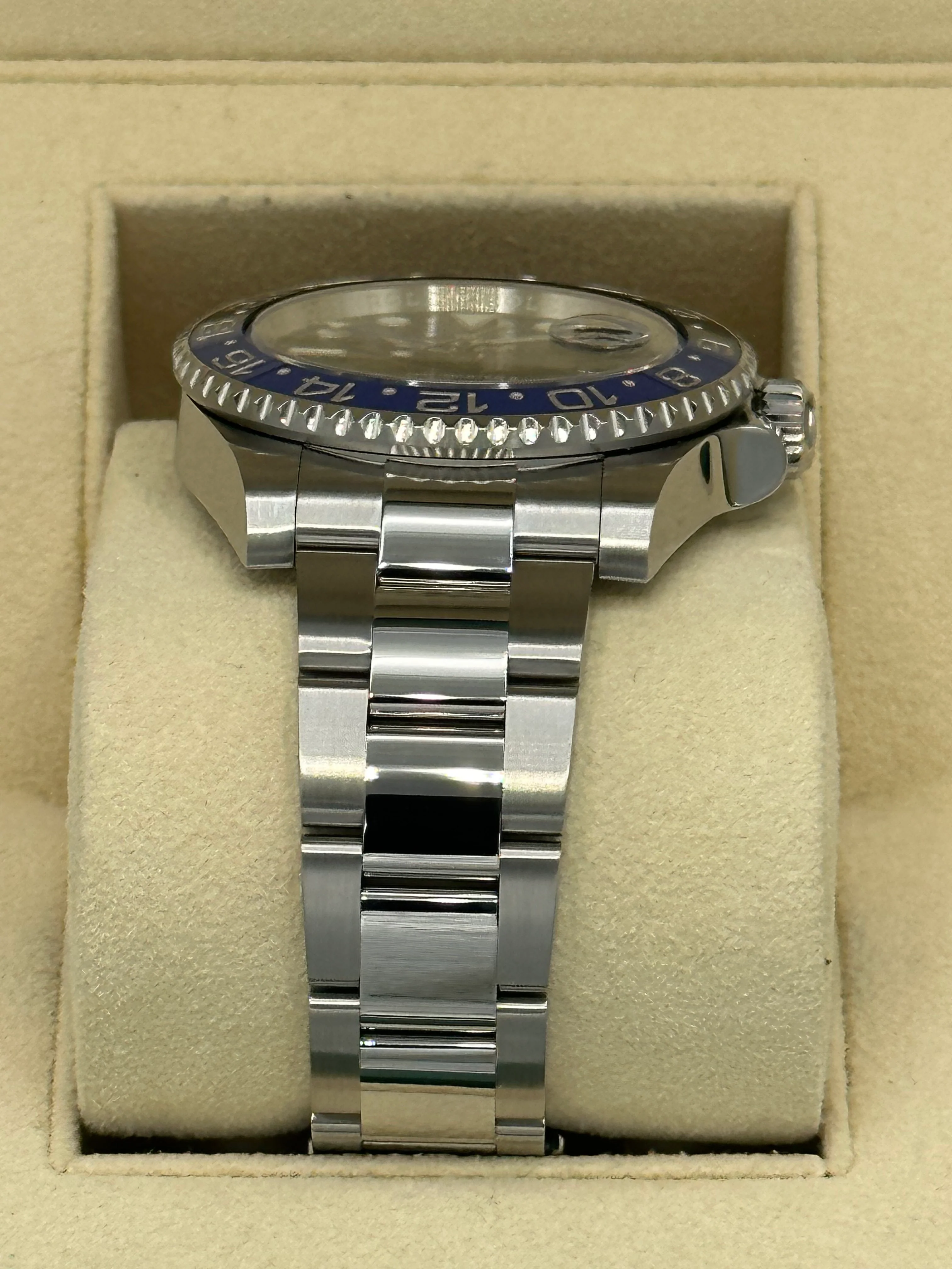 2014 Rolex GMT-Master II "Batman" 40mm 116710BLNR Oyster - Image 4