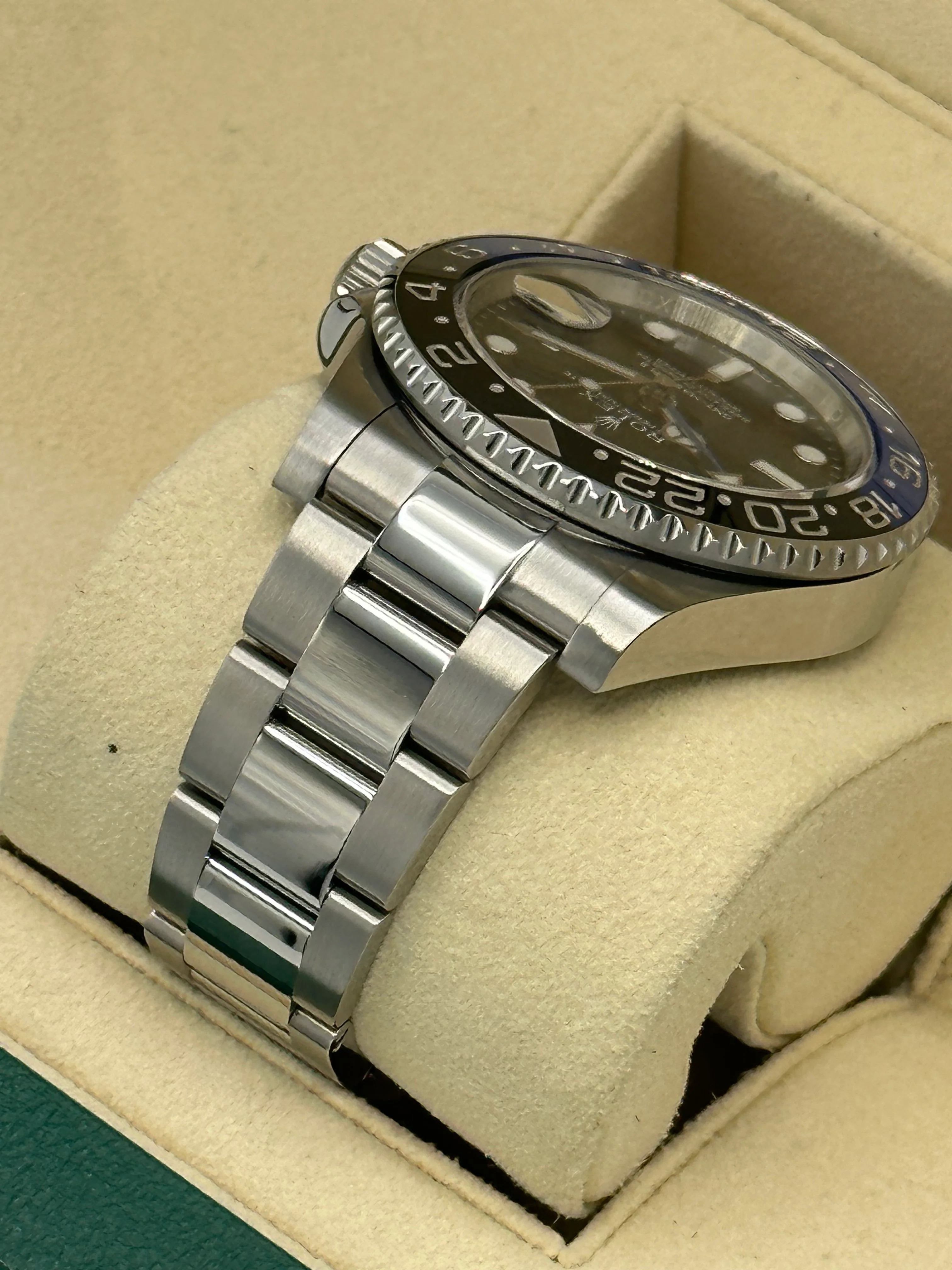 2014 Rolex GMT-Master II "Batman" 40mm 116710BLNR Oyster - Image 7