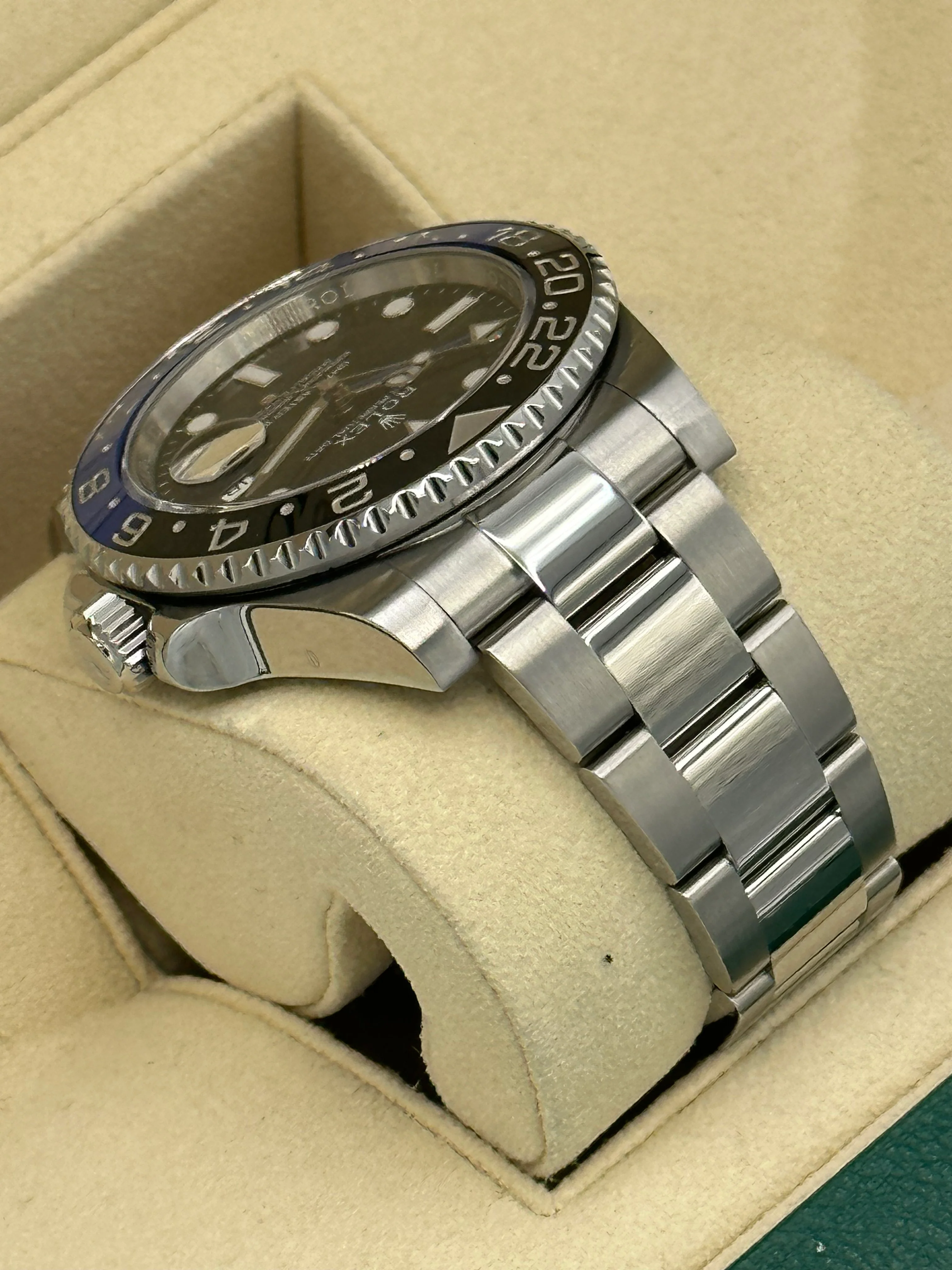 2014 Rolex GMT-Master II "Batman" 40mm 116710BLNR Oyster - Image 8