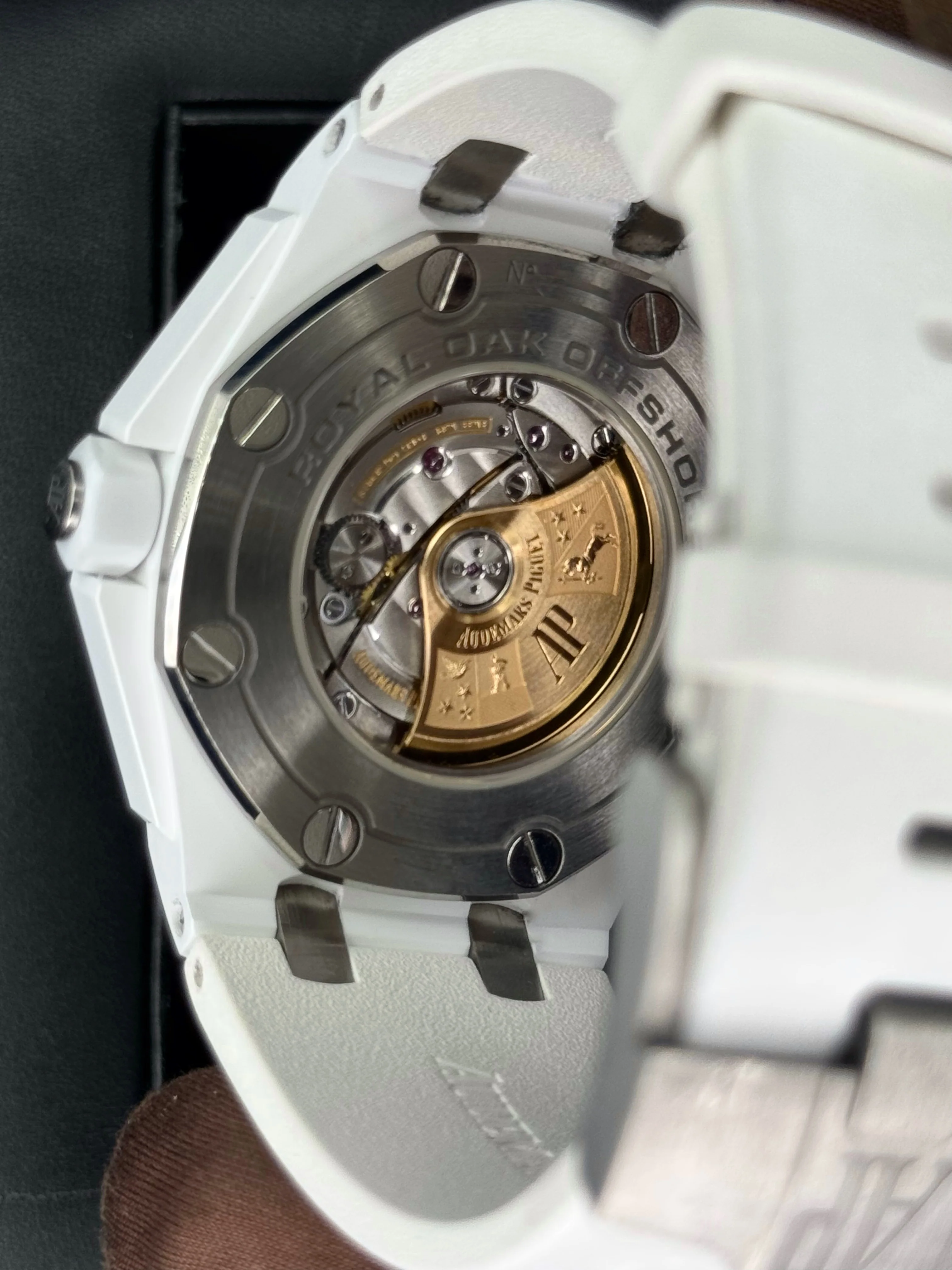2015 Audemars Piguet Royal Oak Offshore Diver 42mm 15707CB Ceramic - Image 9