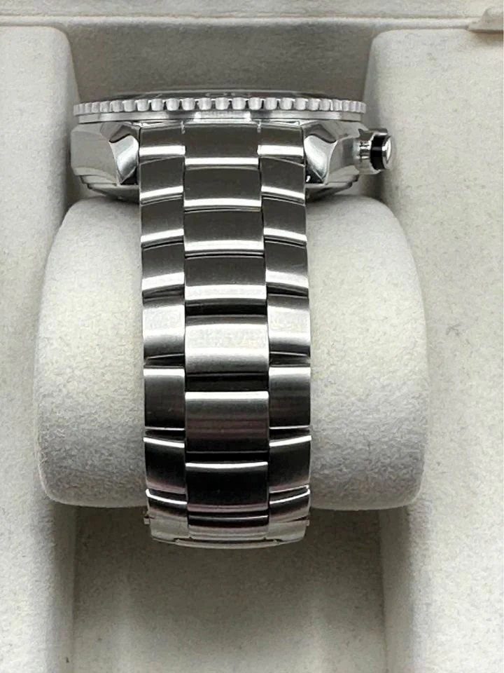 2015 Omega 22105000 Seamaster Planet Ocean Chronograph - Image 3