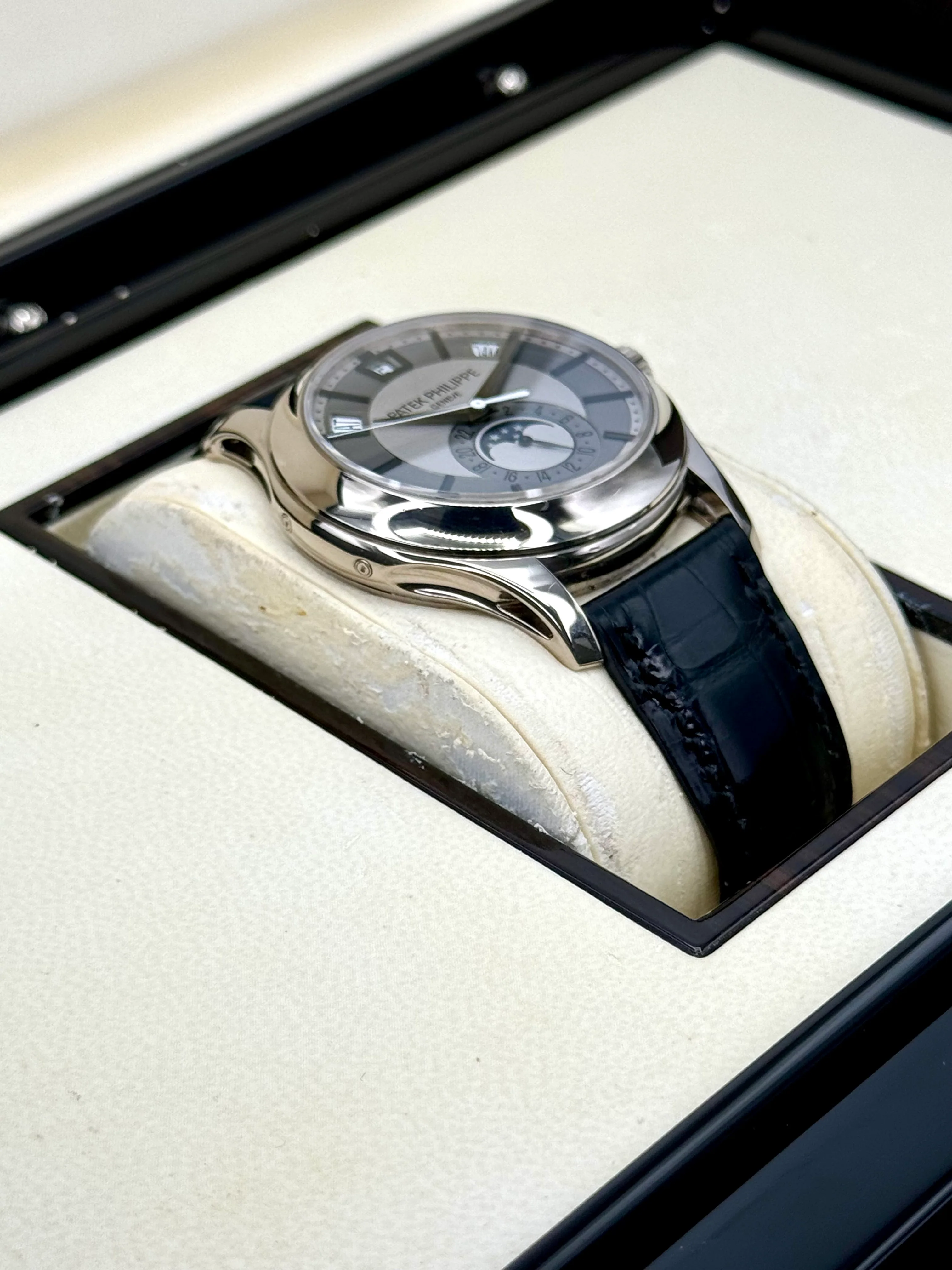 2012 Patek Philippe Annual Calander 40mm 5205G White Gold Grey Dial - Image 3
