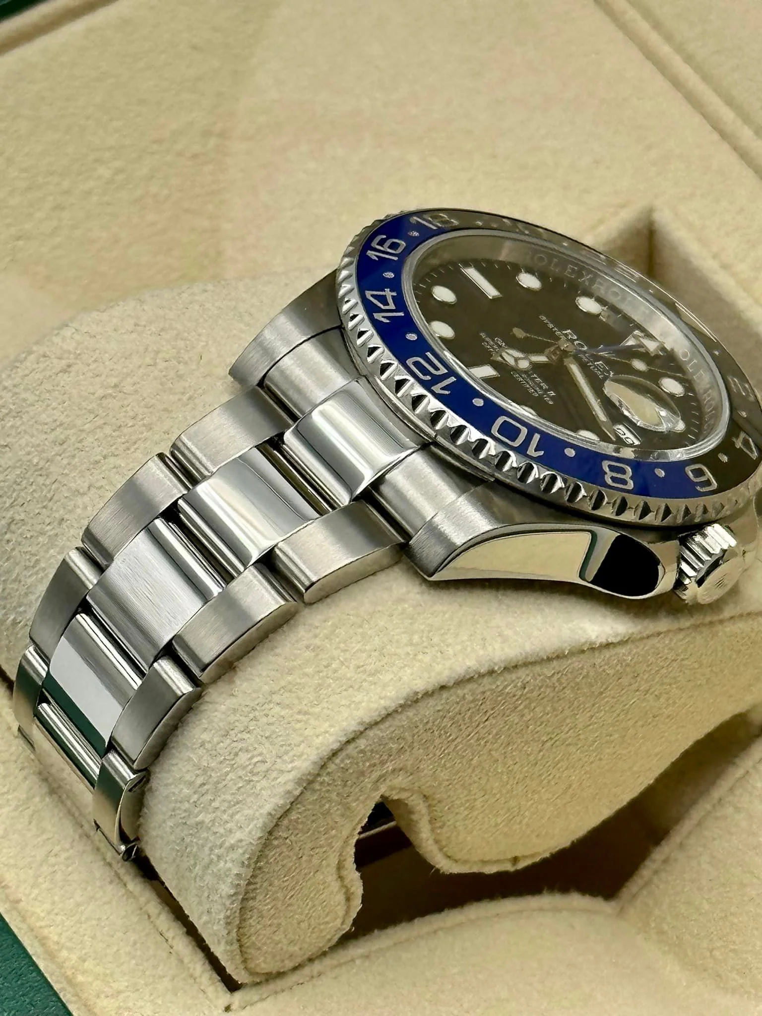 2015 Rolex GMT-Master II "Batman" 40mm 116710BLNR Oyster - Image 8