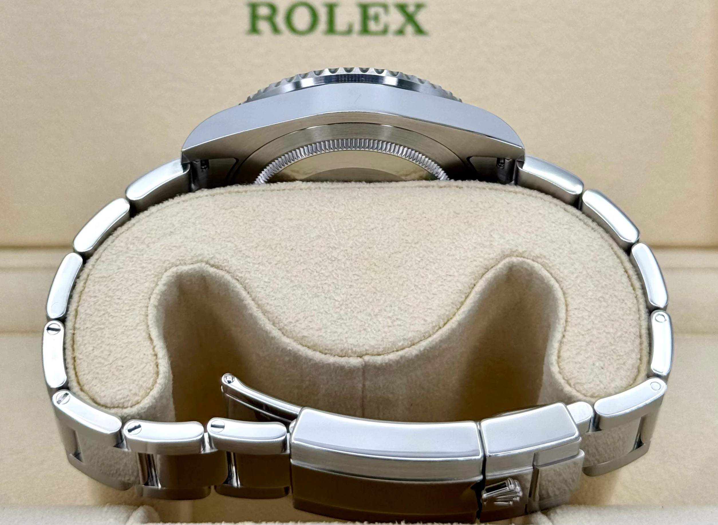 2015 Rolex GMT-Master II 40mm 116710LN Stainless Steel Black Dial - Image 10