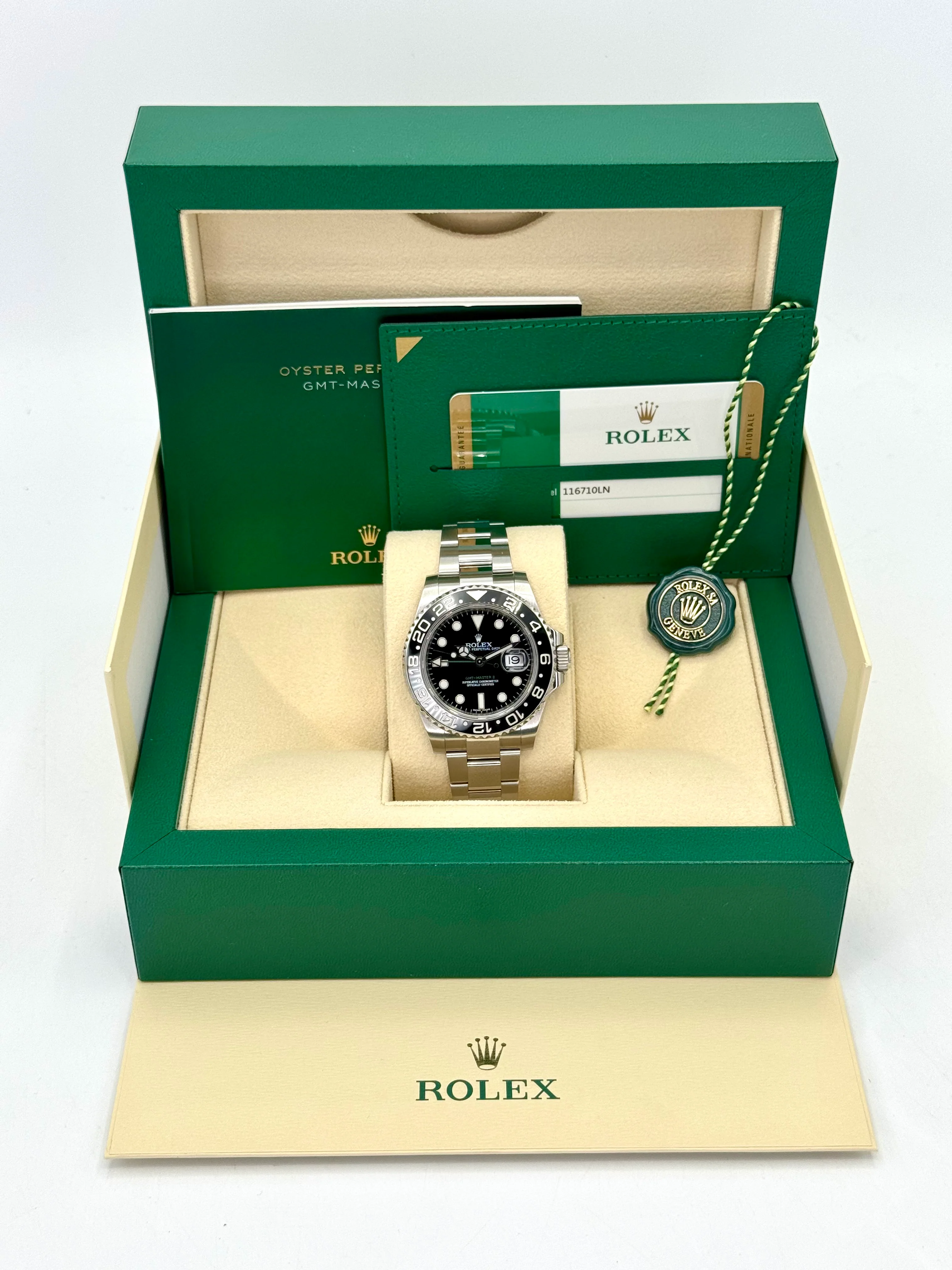2015 Rolex GMT-Master II 40mm 116710LN Stainless Steel Black Dial - Image 11
