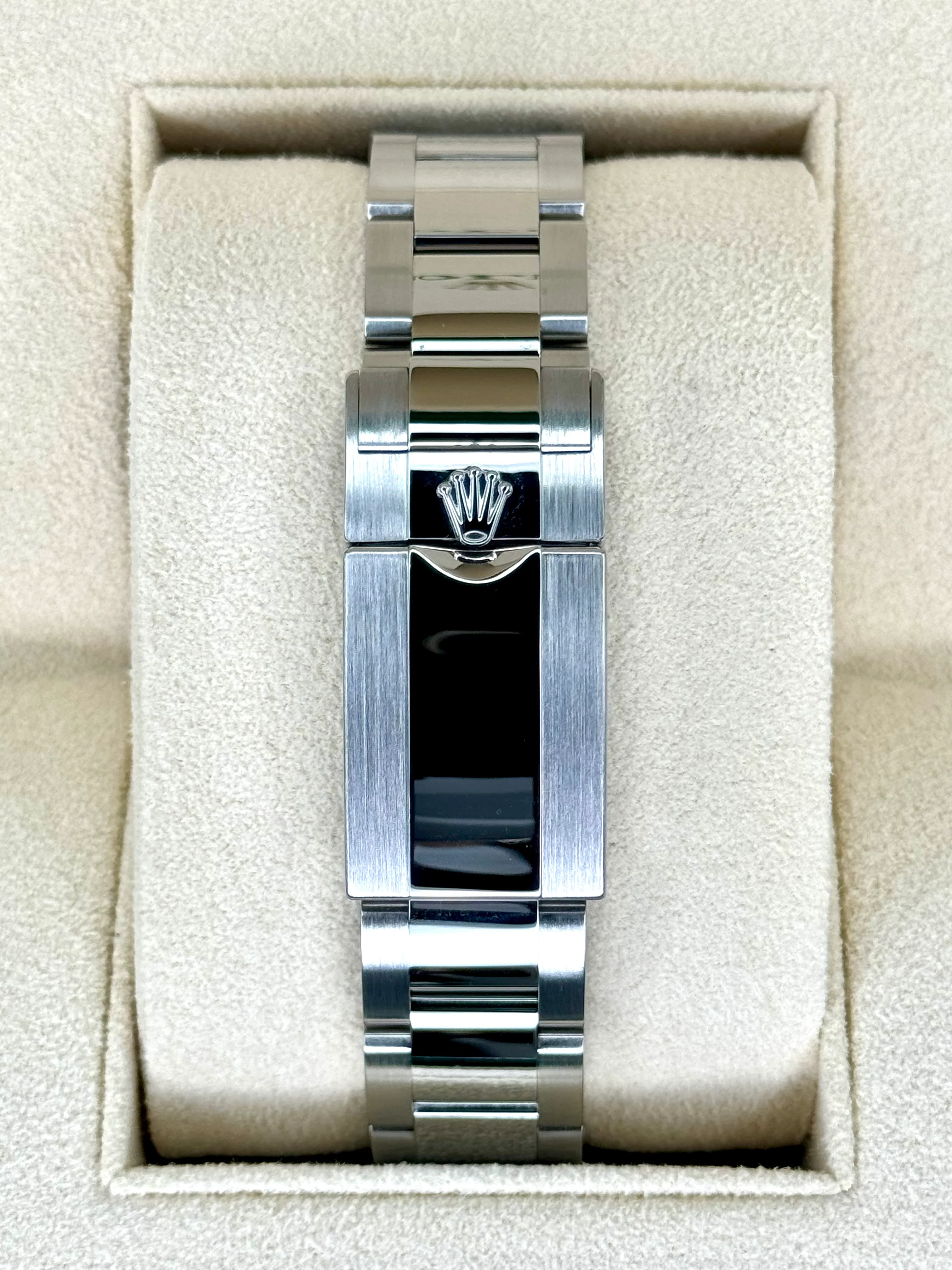 2015 Rolex GMT-Master II 40mm 116710LN Stainless Steel Black Dial - Image 2