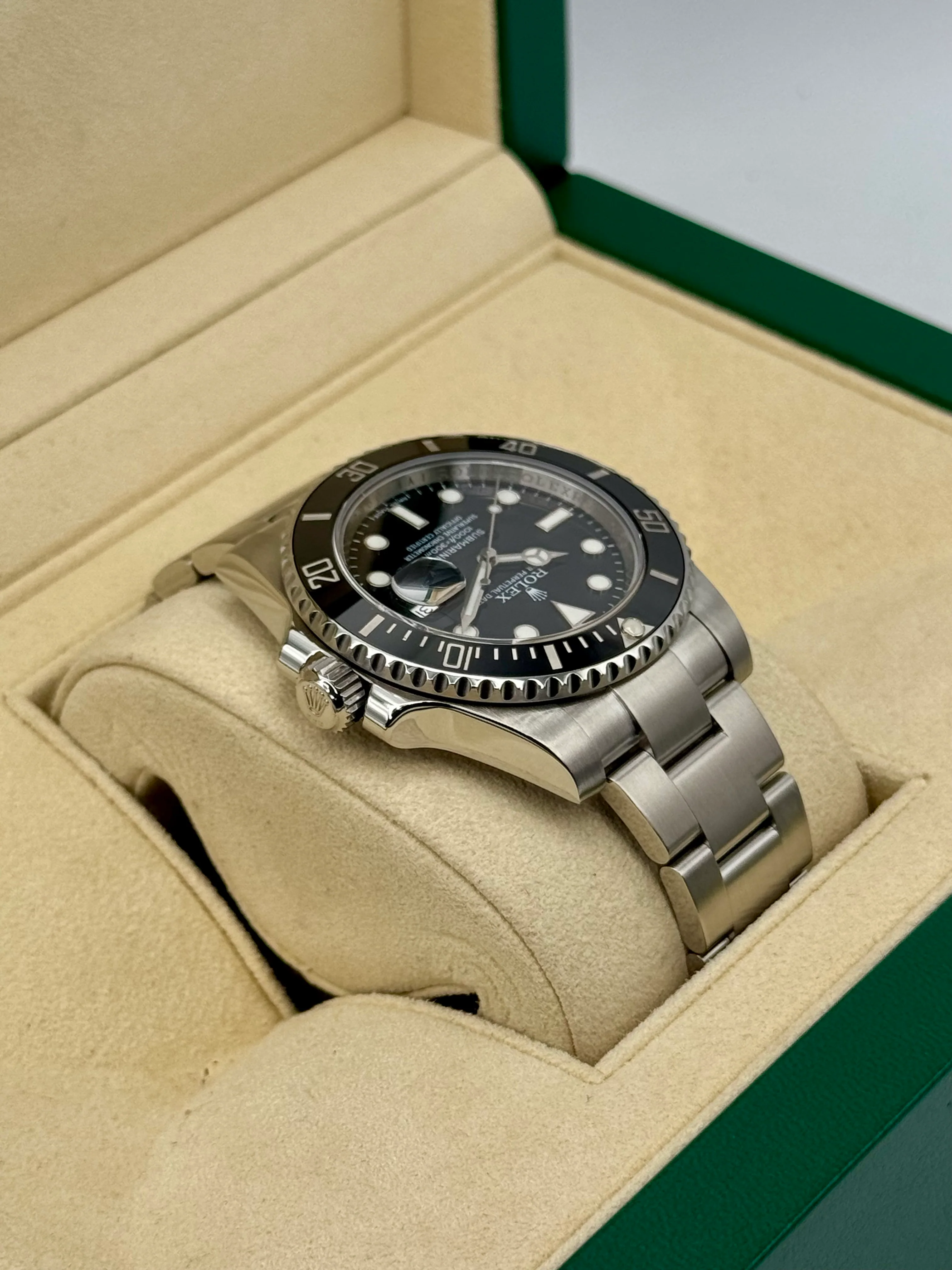 2015 Rolex Submariner 40mm 116610LN Stainless Steel Black Dial - Image 8