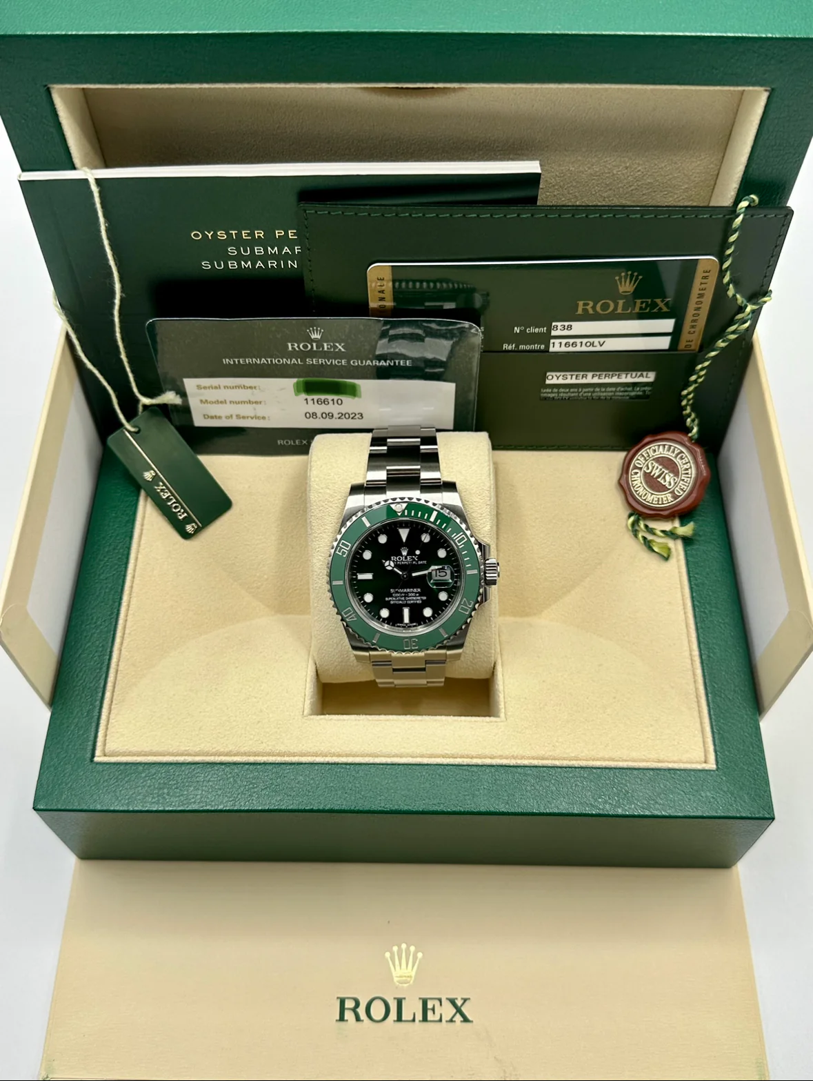2015 Rolex Submariner "Hulk" 40mm 116610LV Green Dial - Image 9
