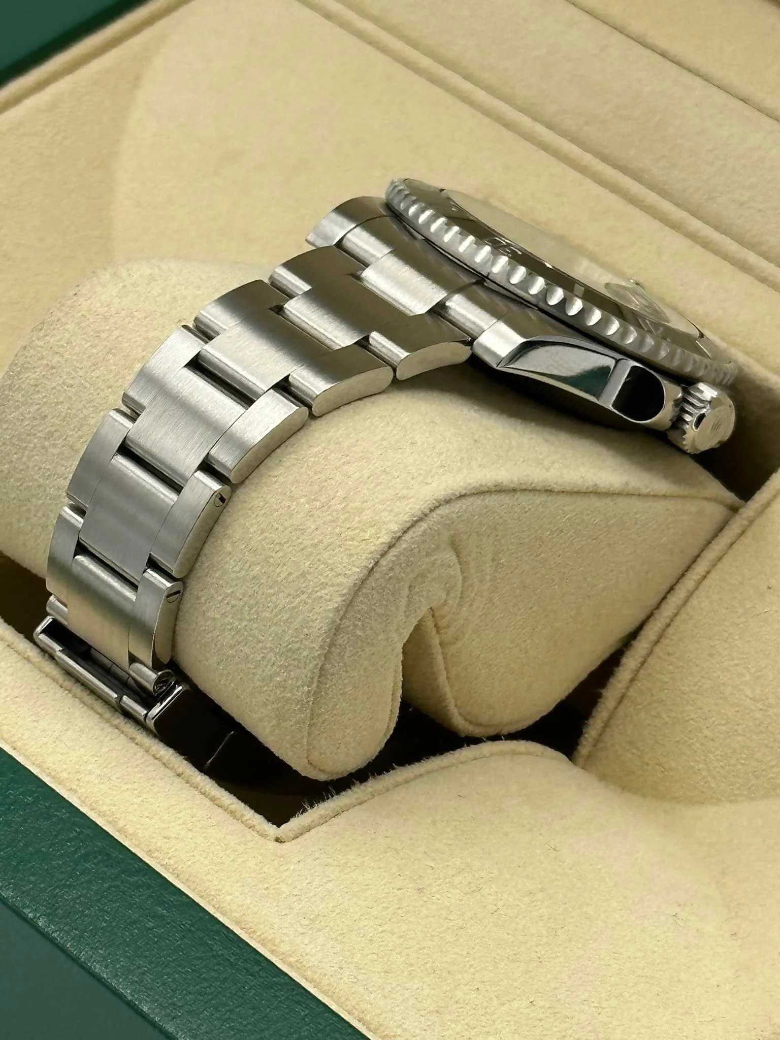 2015 Rolex Submariner 40mm 116610LN Stainless Steel Black Dial - Image 5