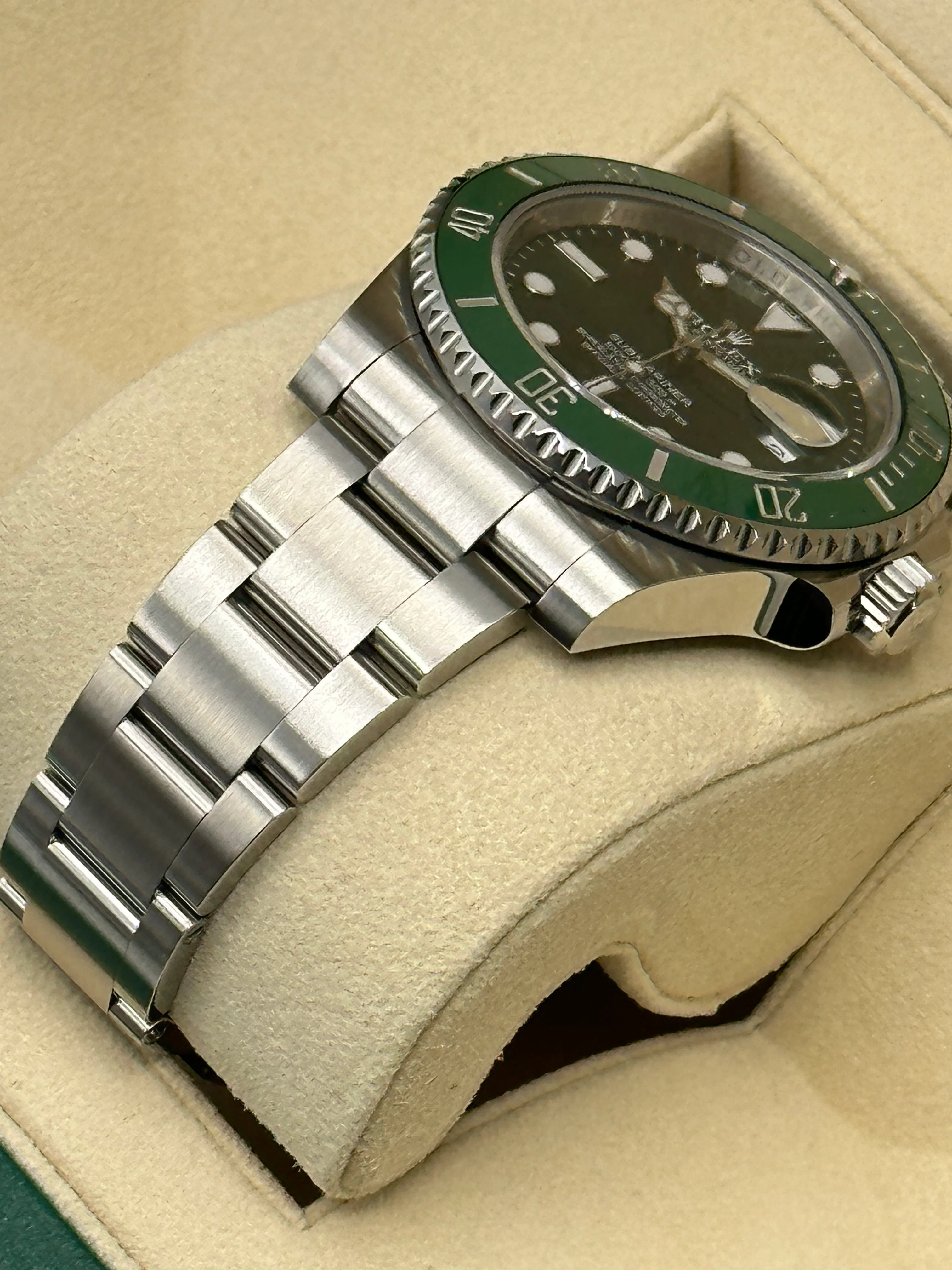 2015 Rolex Submariner "Hulk" 40mm 116610LV Green Dial - Image 7