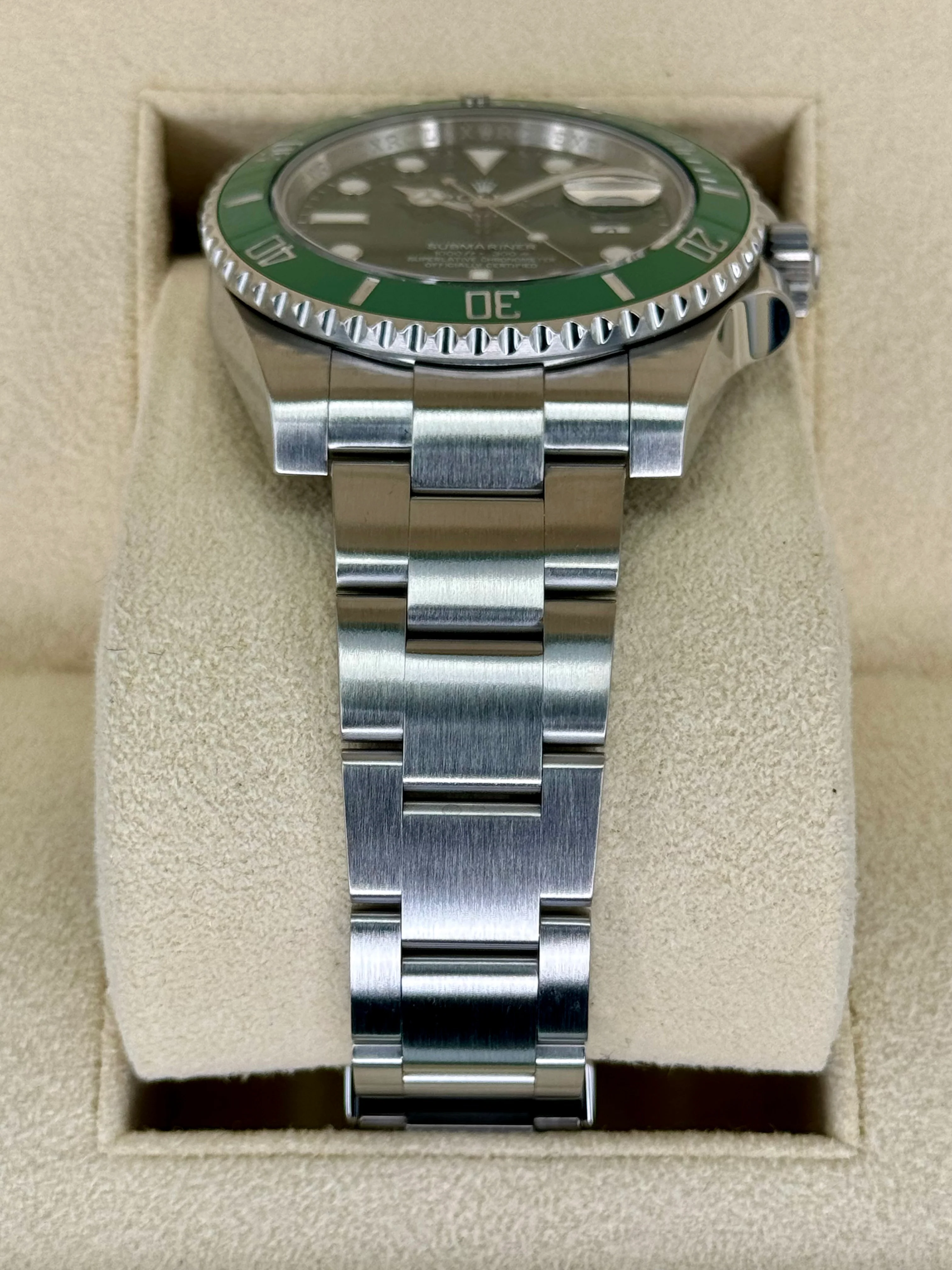 2015 Rolex Submariner "Hulk" 40mm 116610LV Green Dial - Image 4
