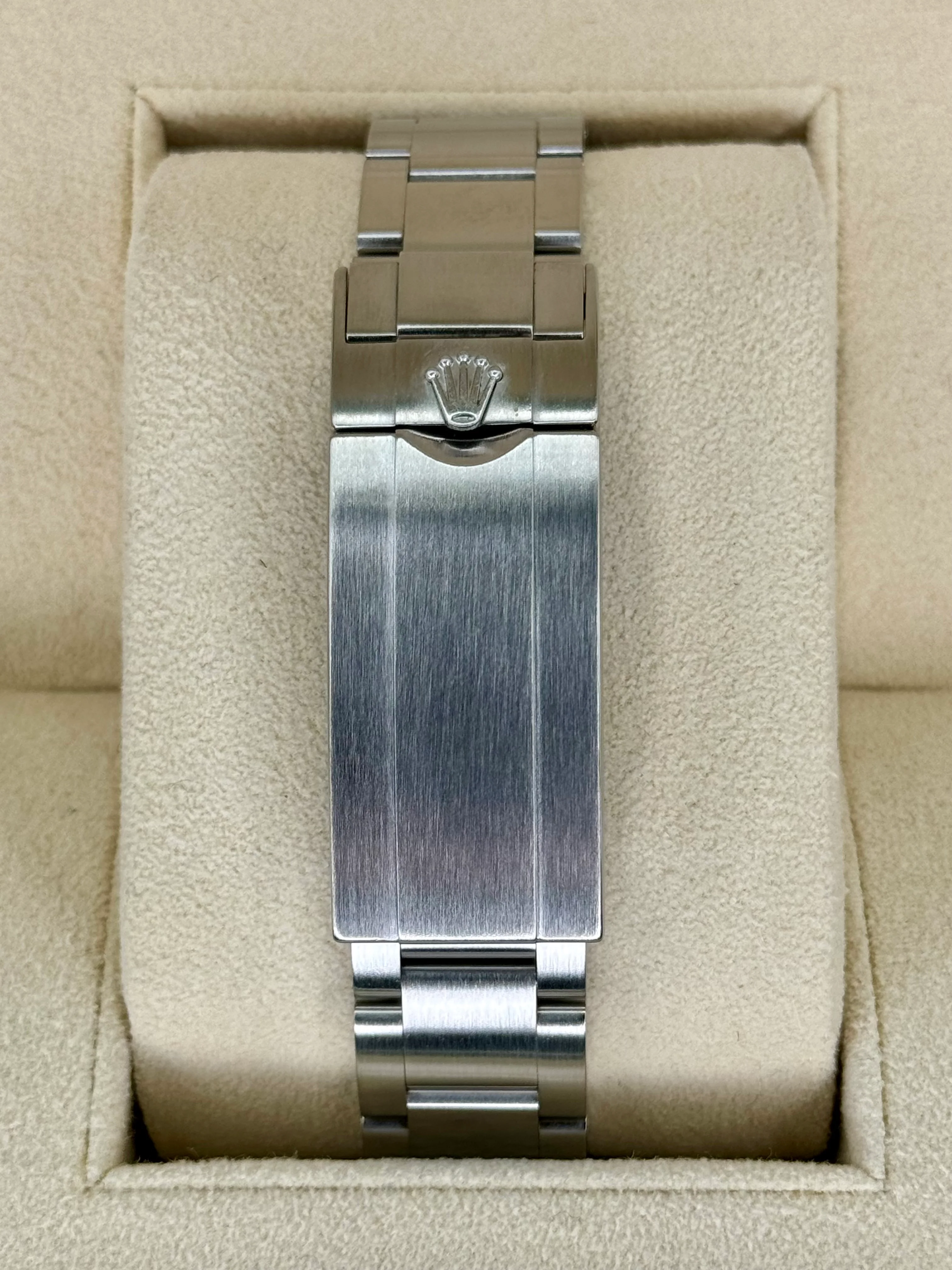 2015 Rolex Submariner "Hulk" 40mm 116610LV Green Dial - Image 2