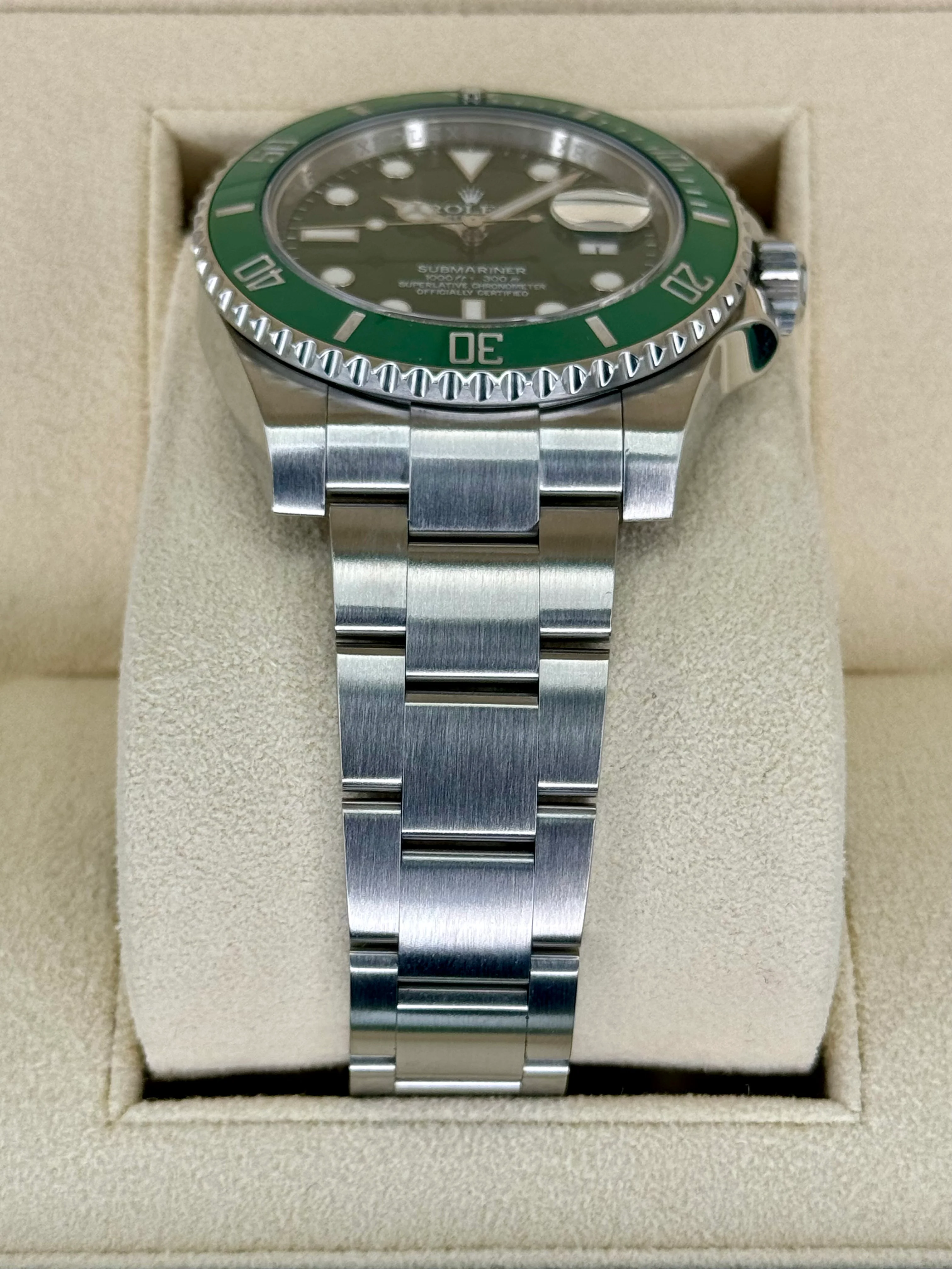 2015 Rolex Submariner "Hulk" 40mm 116610LV Green Dial - Image 3