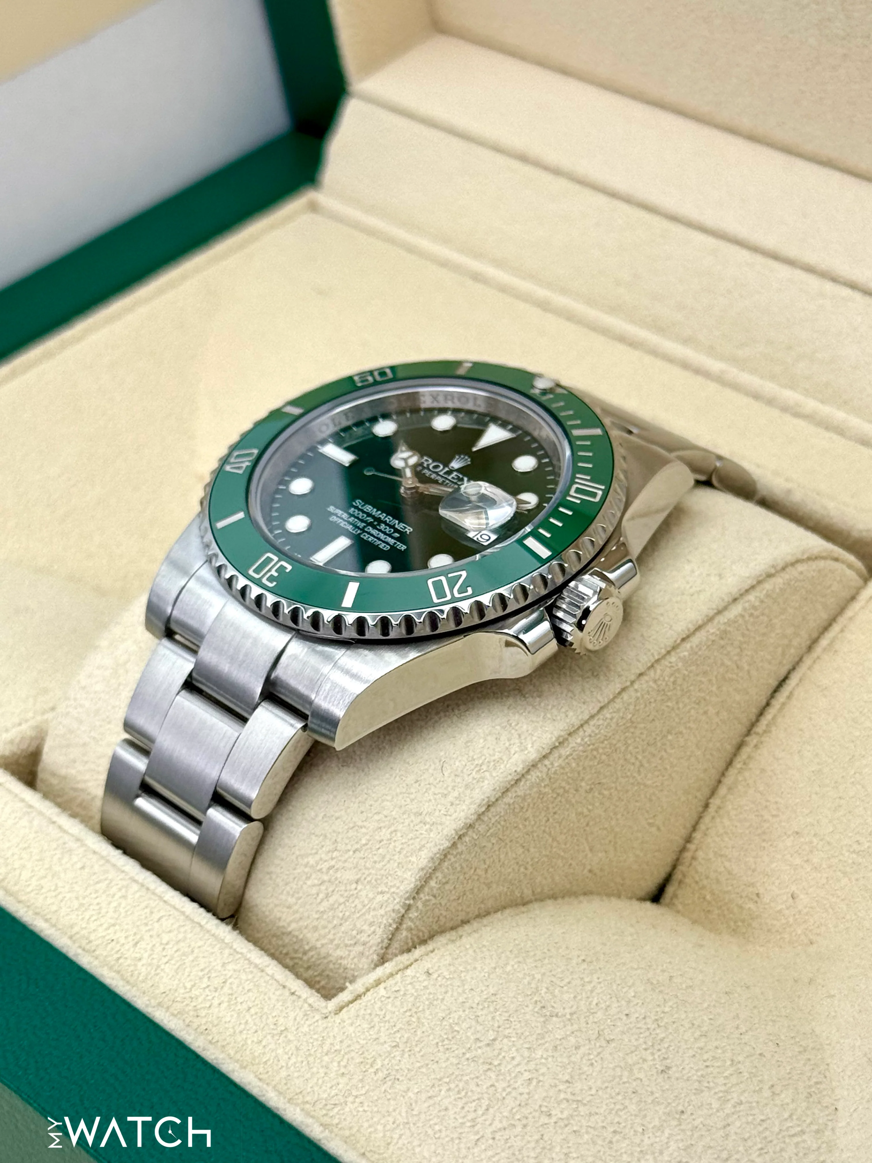 2015 Rolex Submariner “Hulk” 40mm 116610LV Green Dial - Image 5